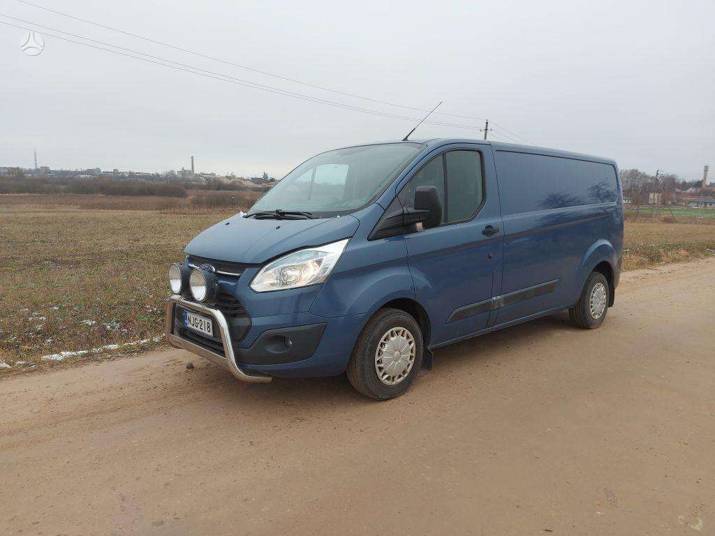 Ford Transit Custom.
