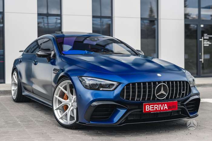 Mercedes-Benz AMG GT.