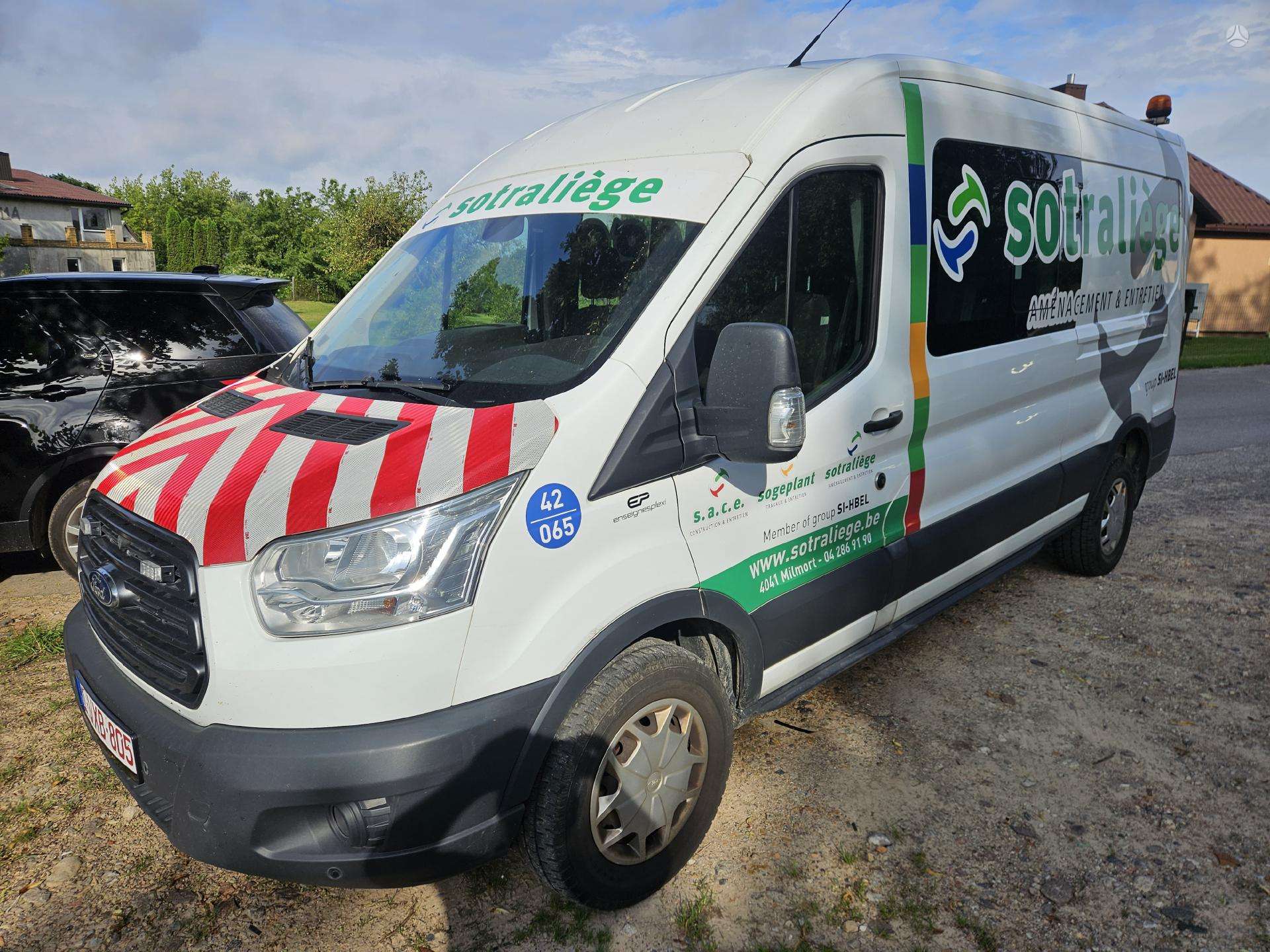 Ford Transit.