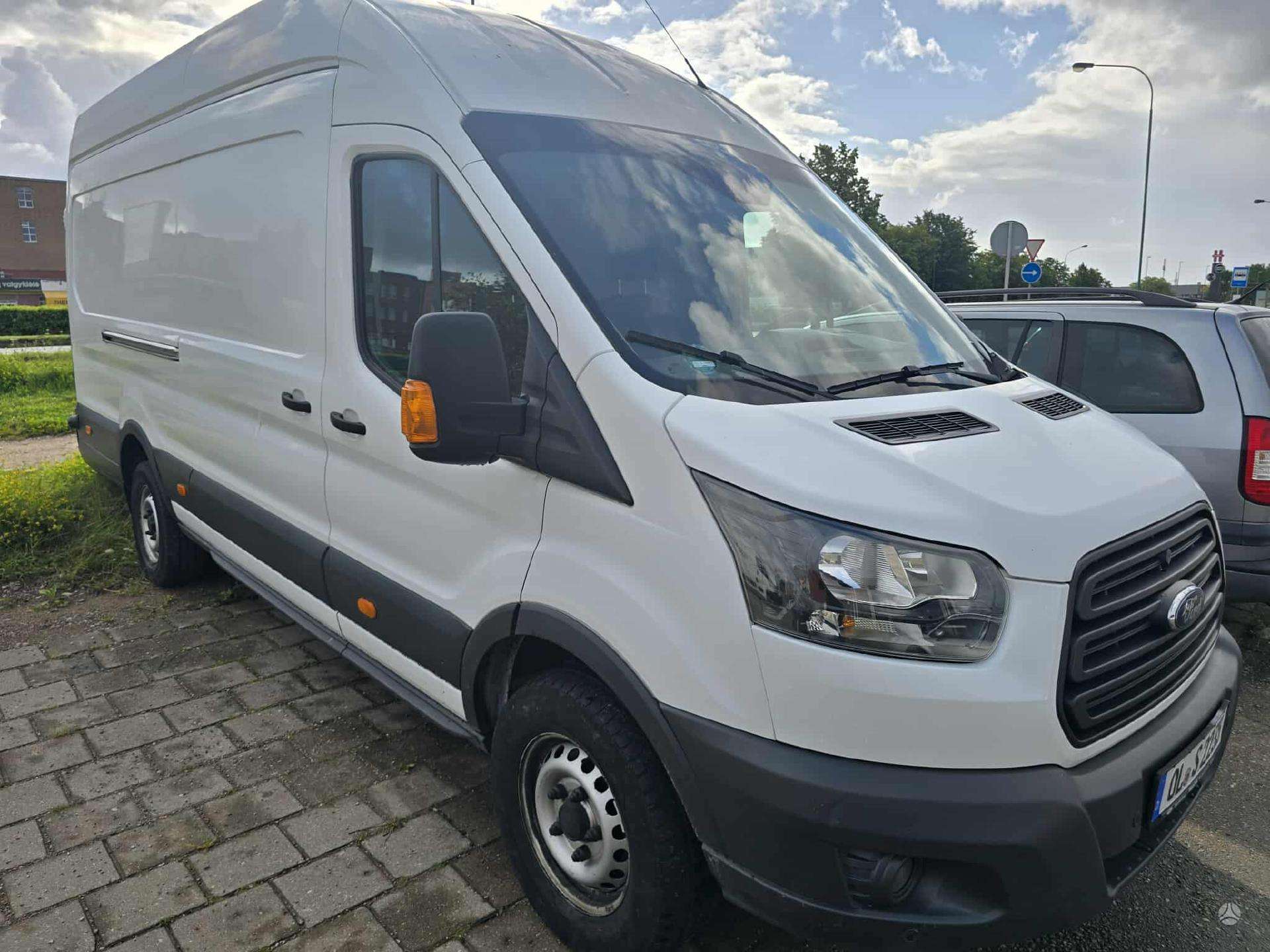 Ford Transit.