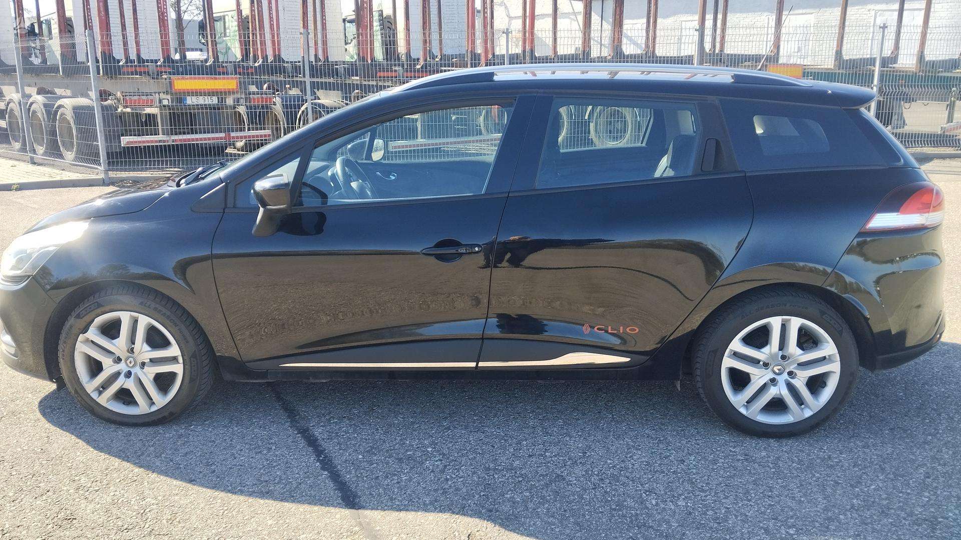 Renault Clio.