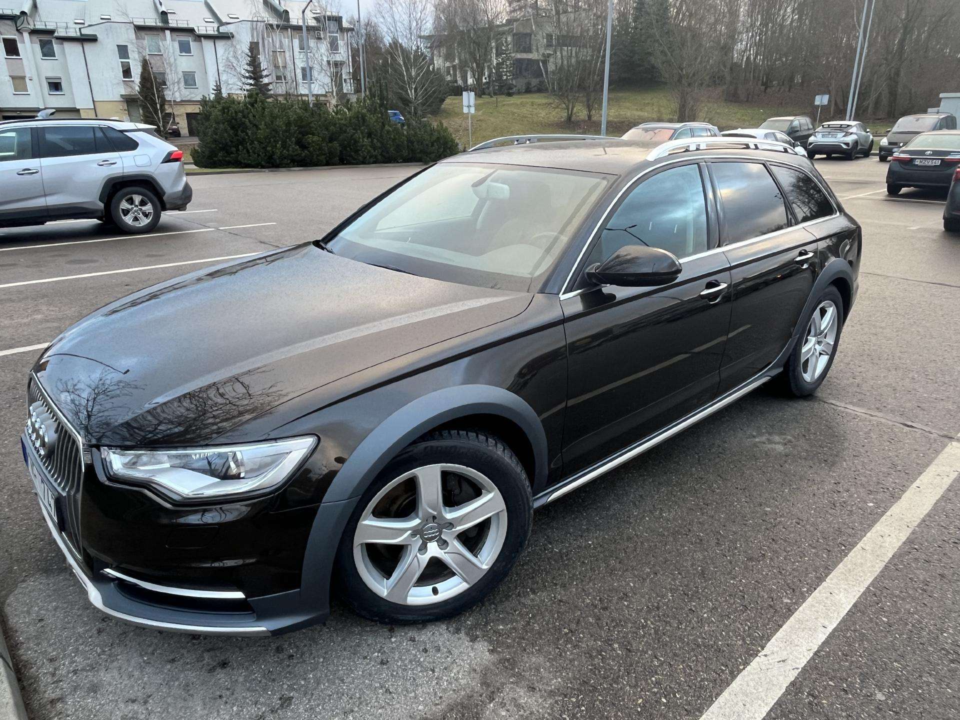 Audi A6 allroad.