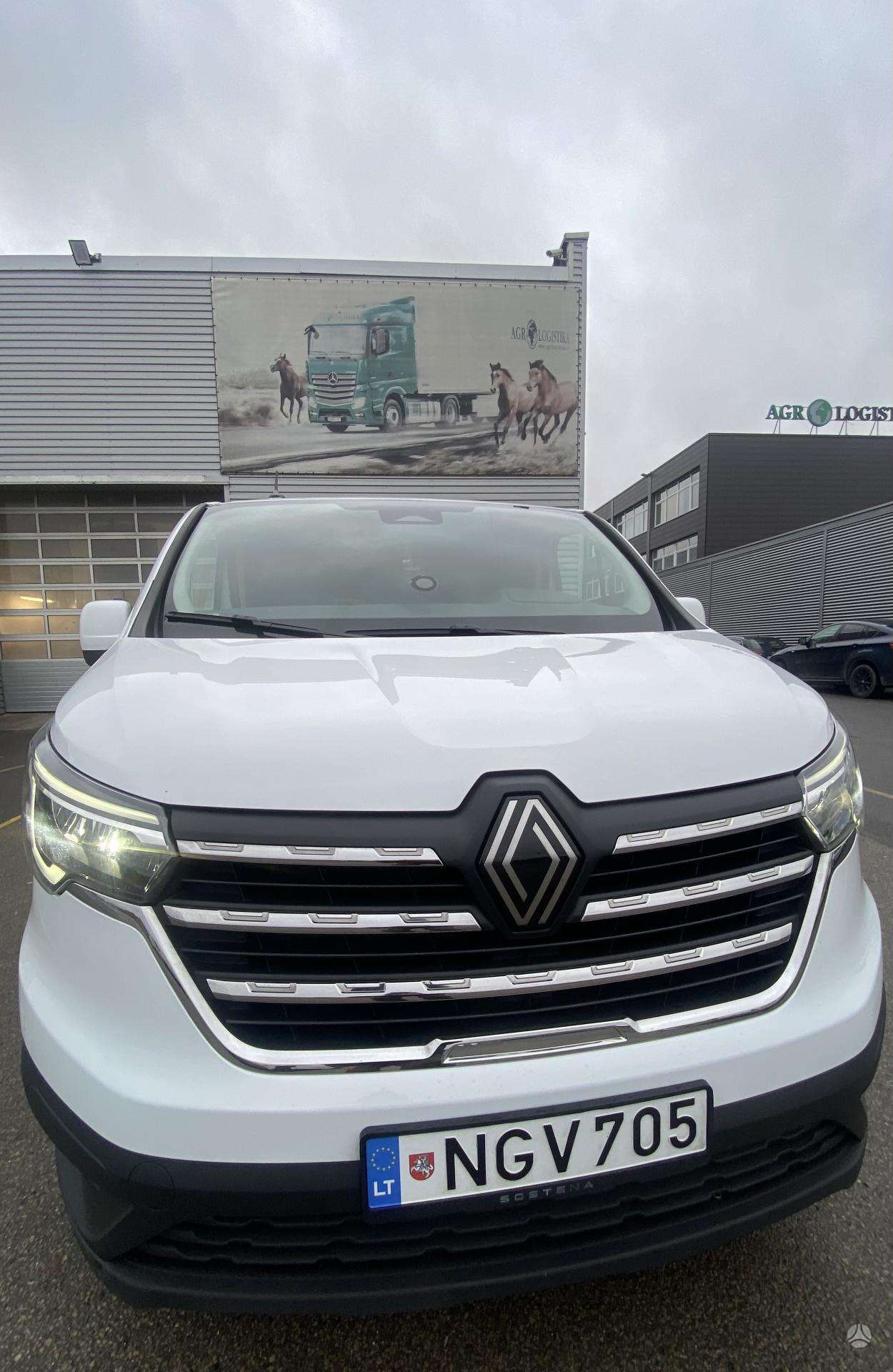 Renault Trafic.