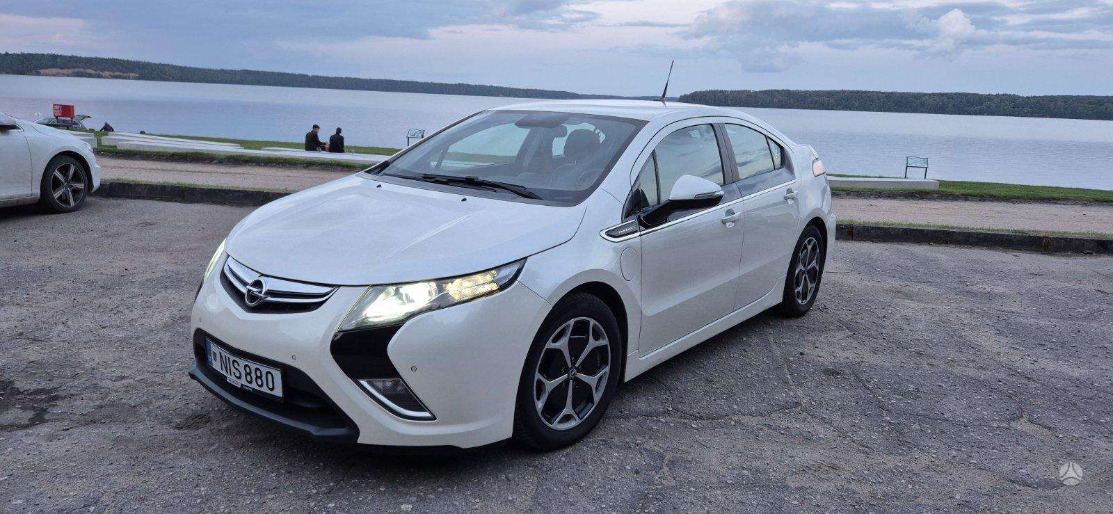 Opel Ampera