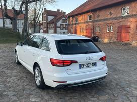 Audi A4.