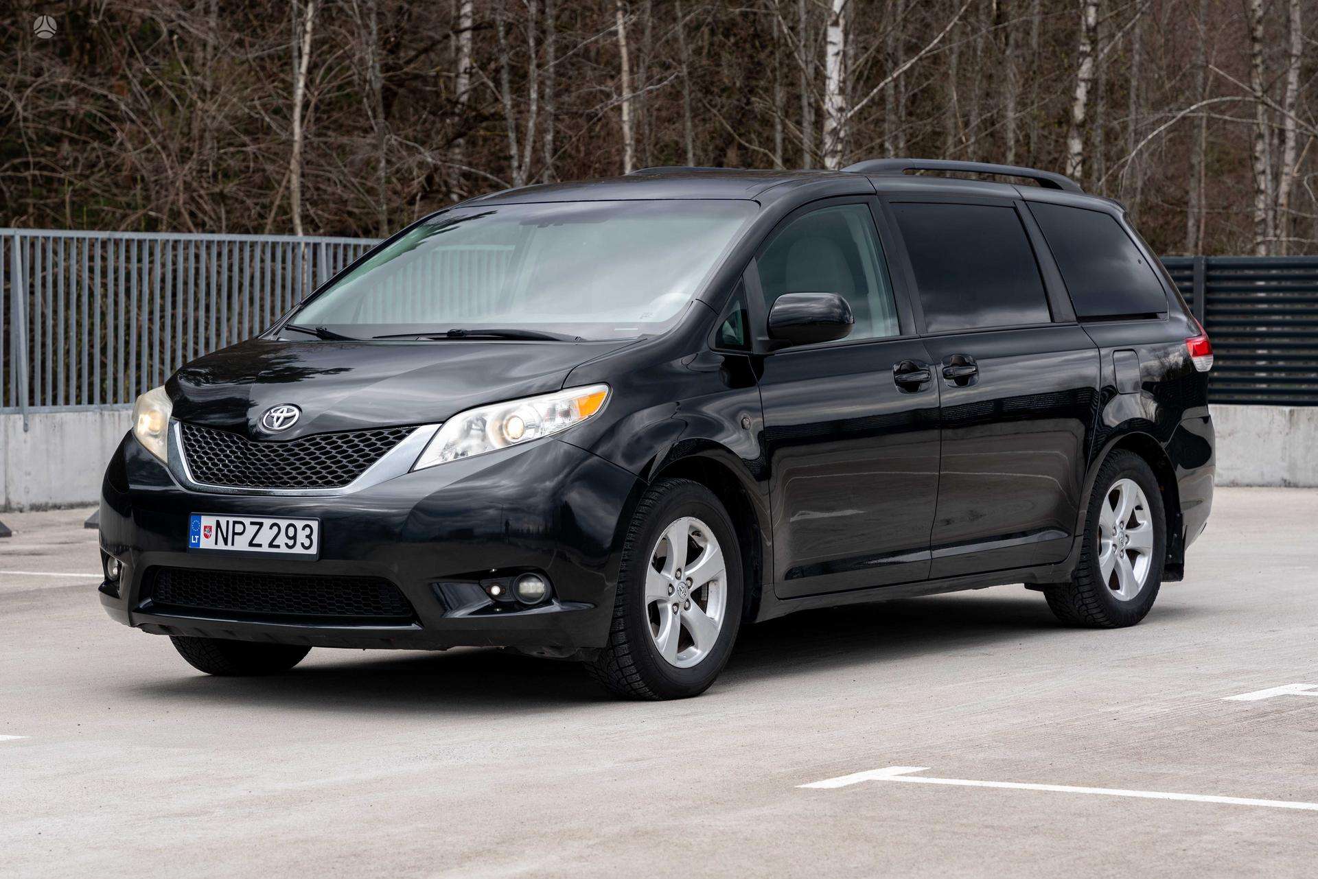 Toyota Sienna