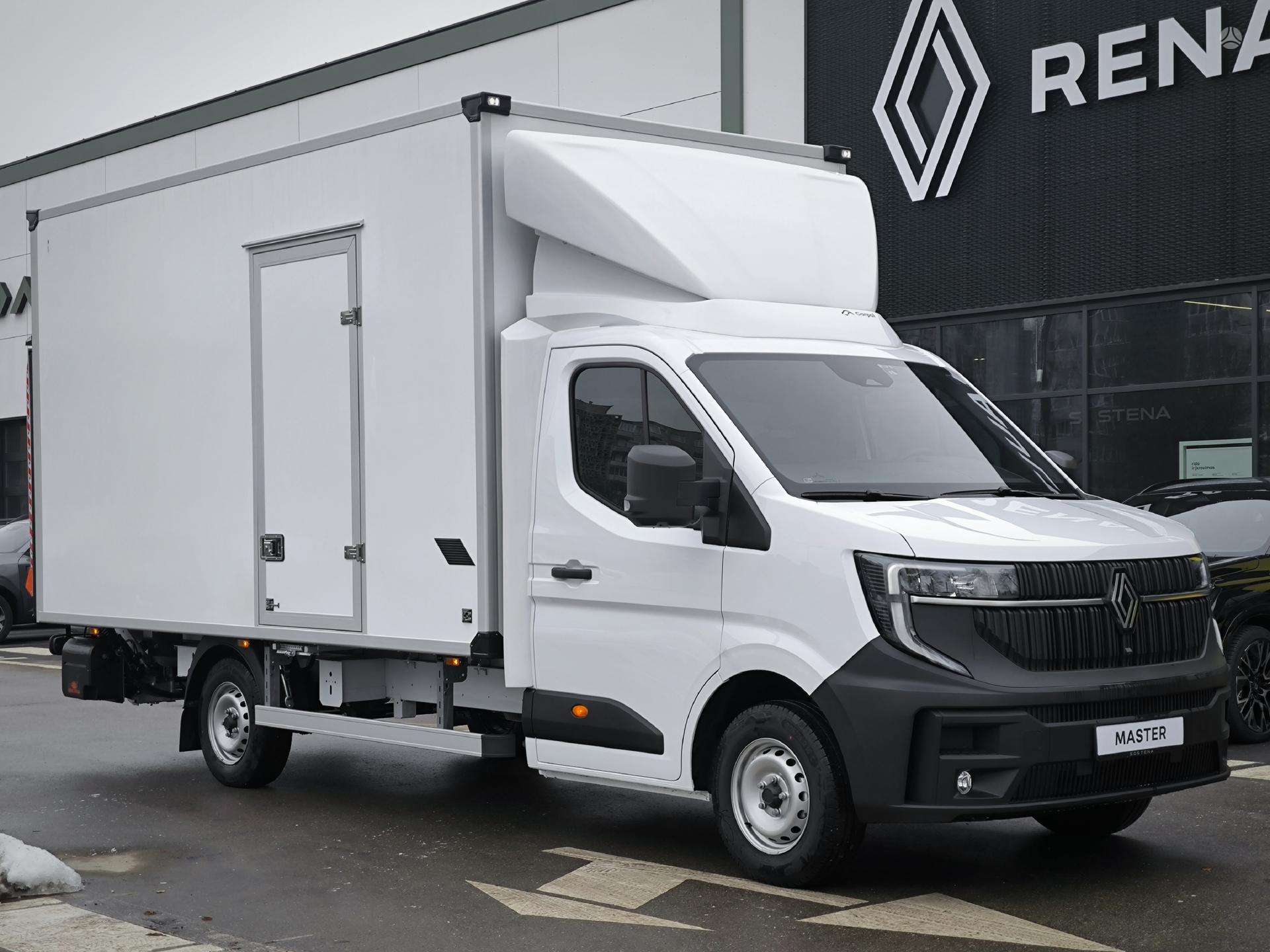 Renault Master.