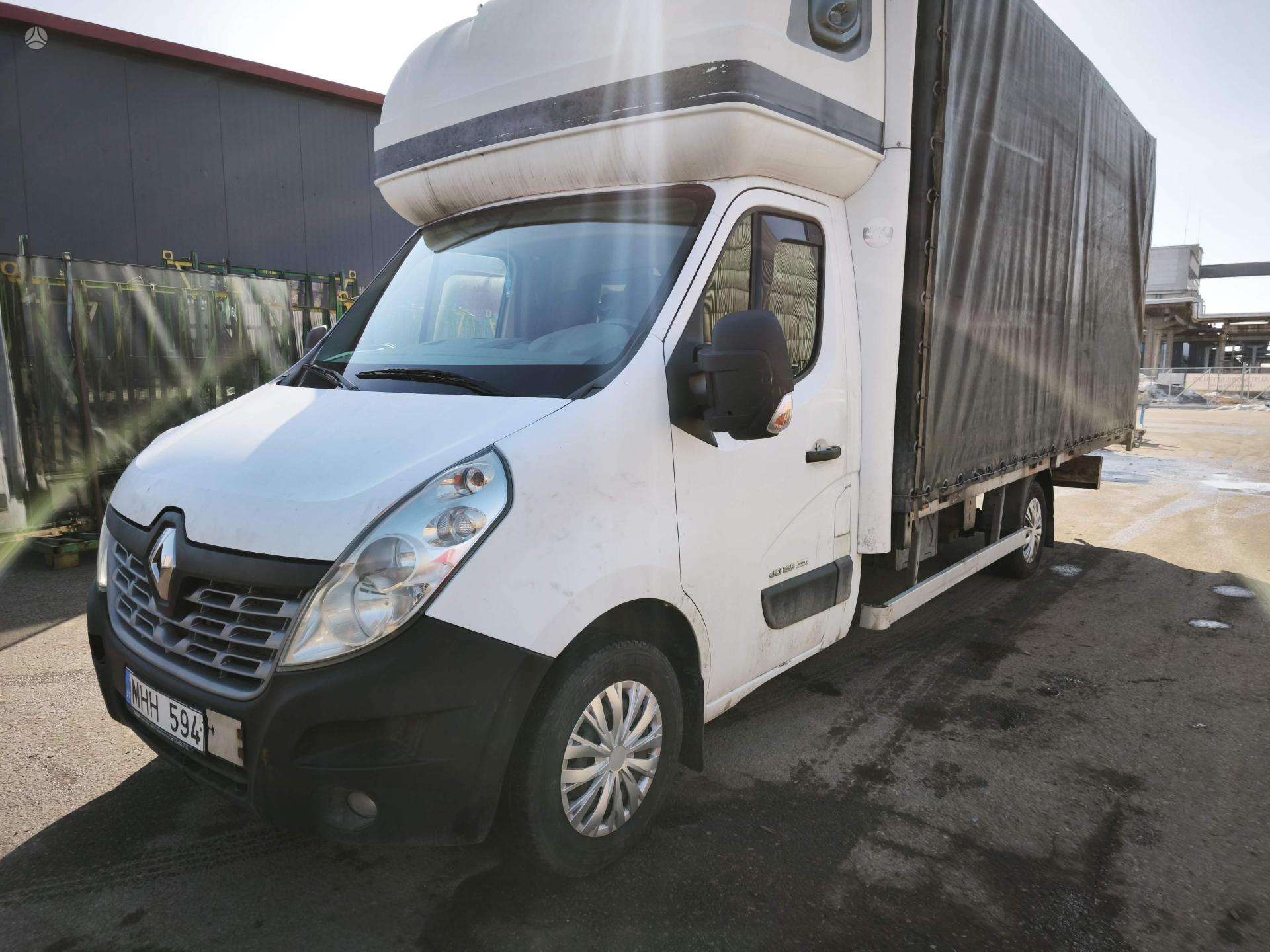 Renault Master.