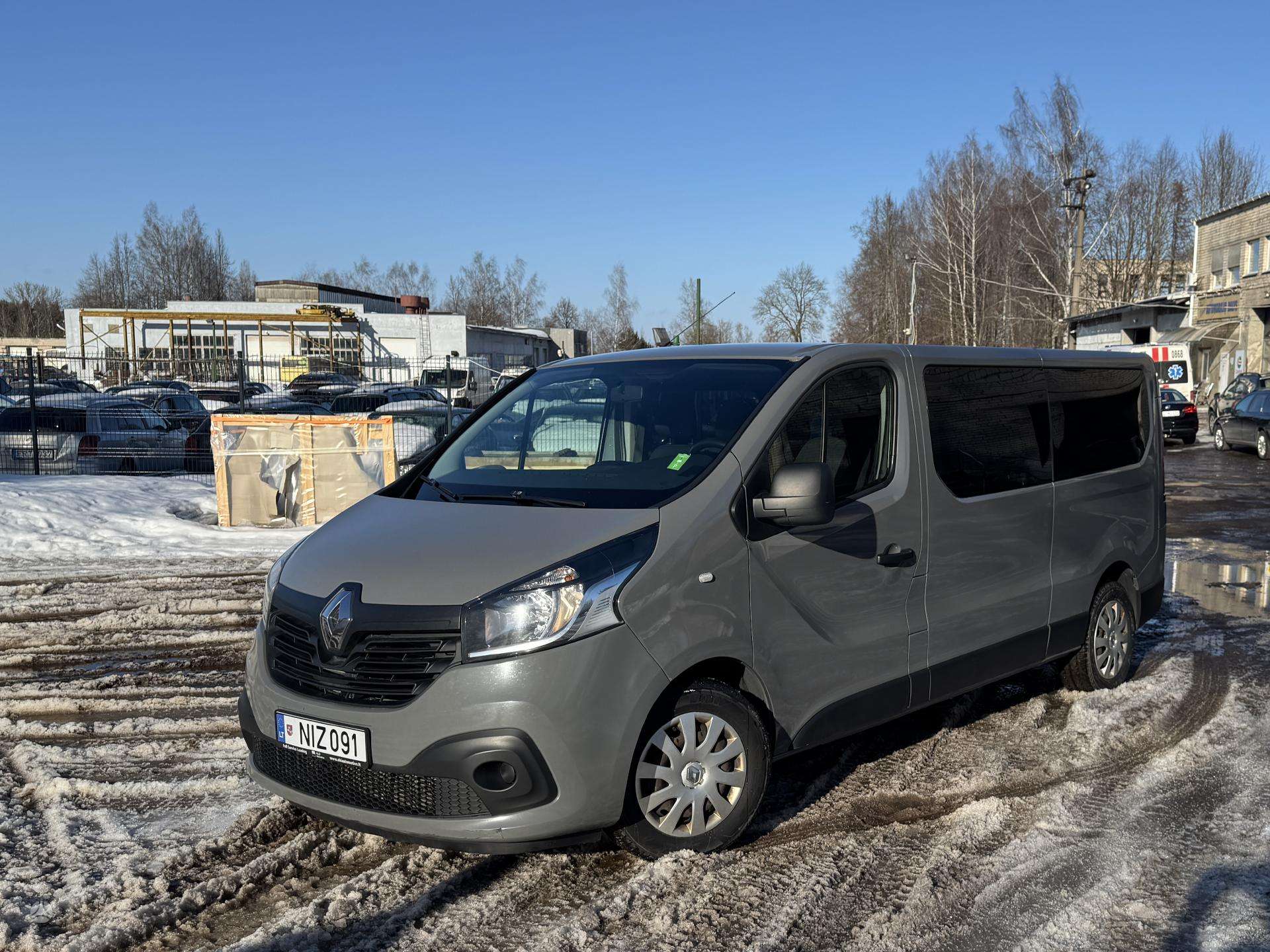 Renault Trafic.