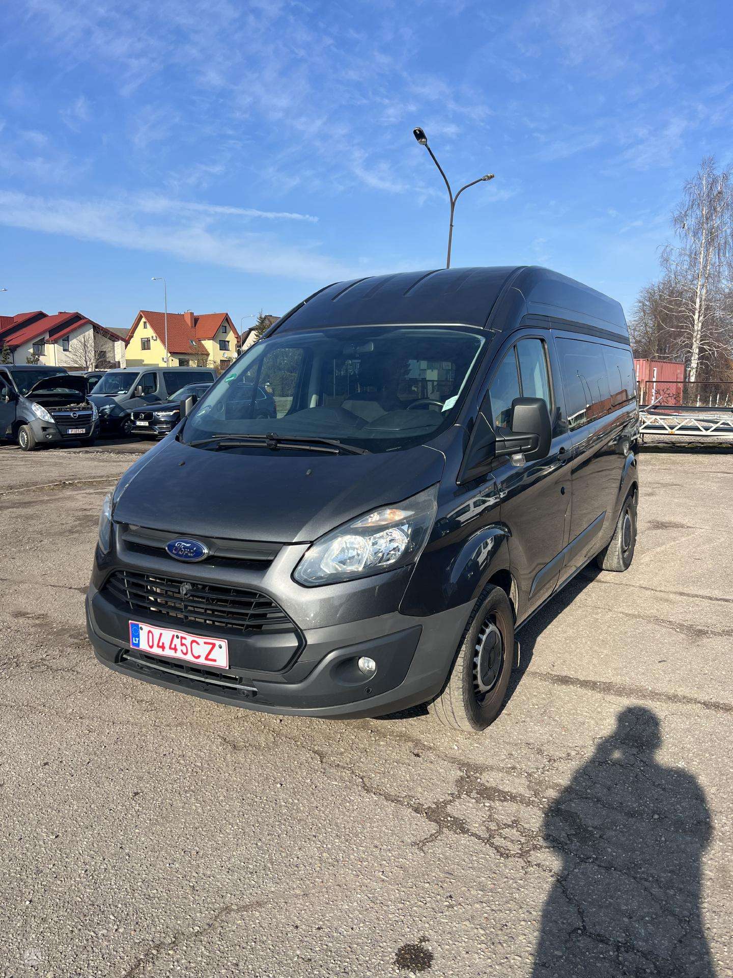 Ford Transit Custom.