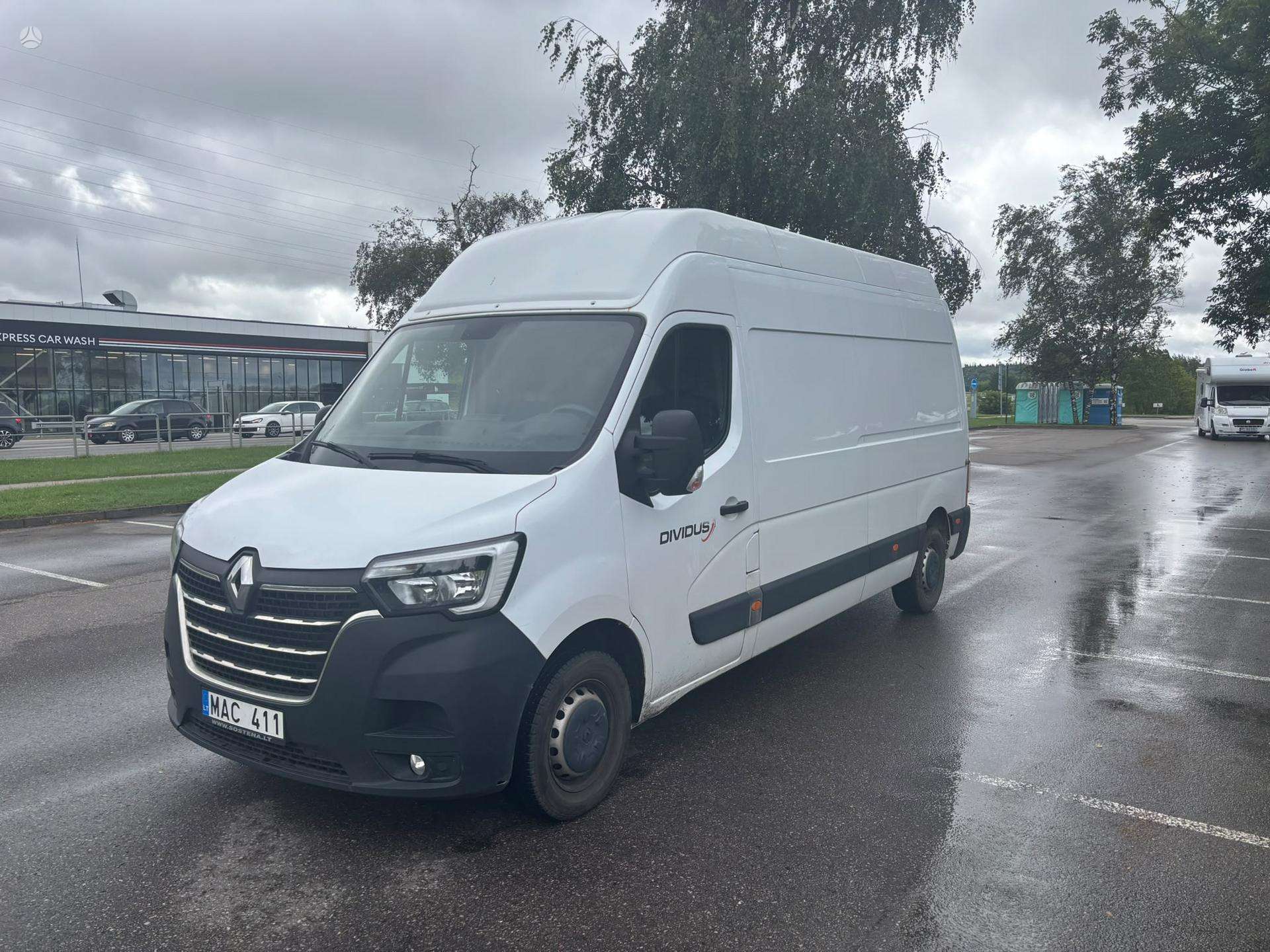 Renault Master.