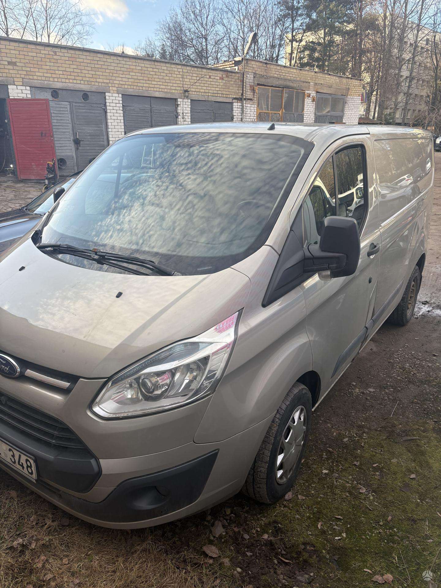 Ford Transit Custom.