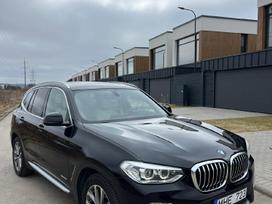 BMW X3.