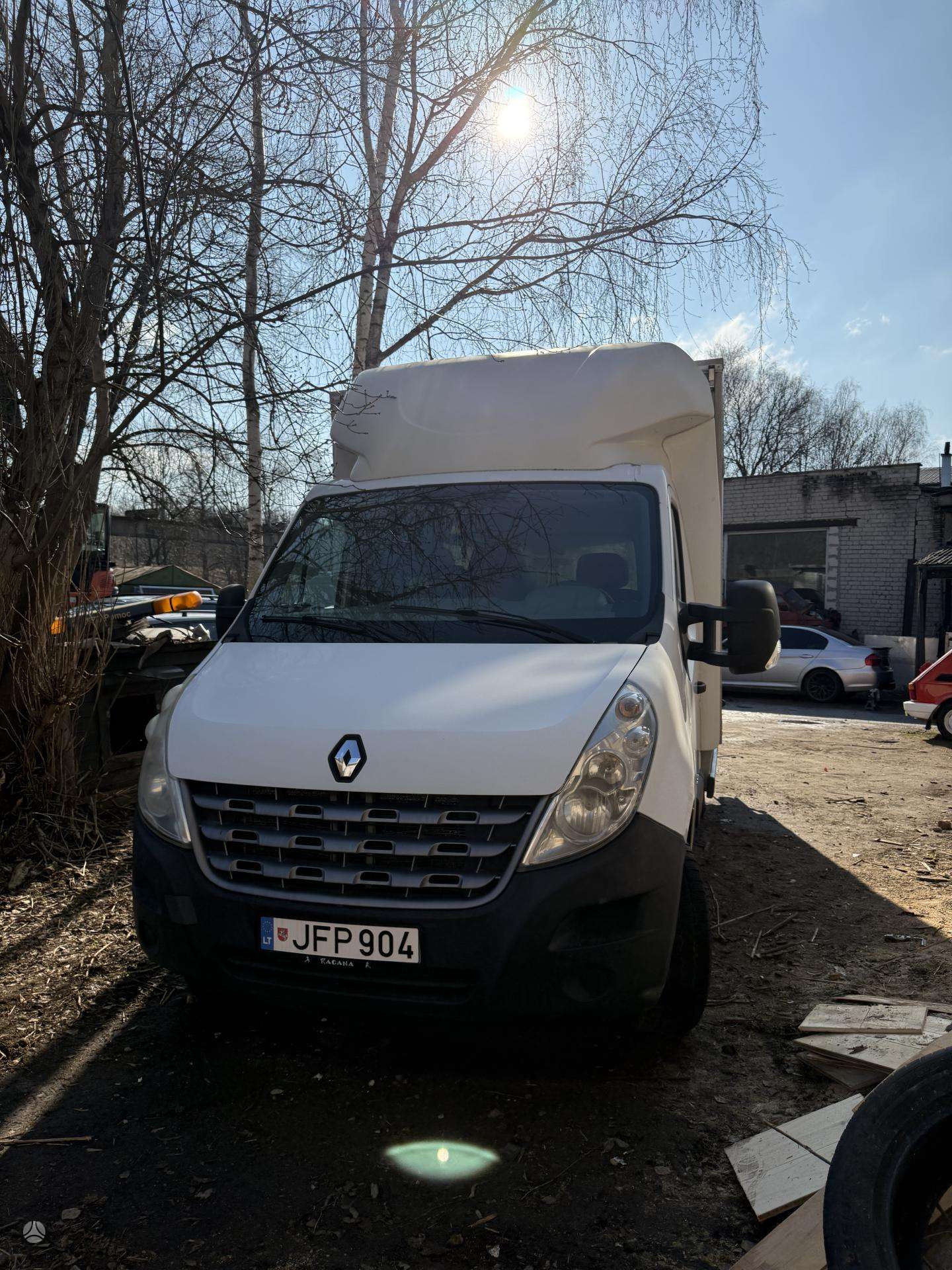 Renault Master.
