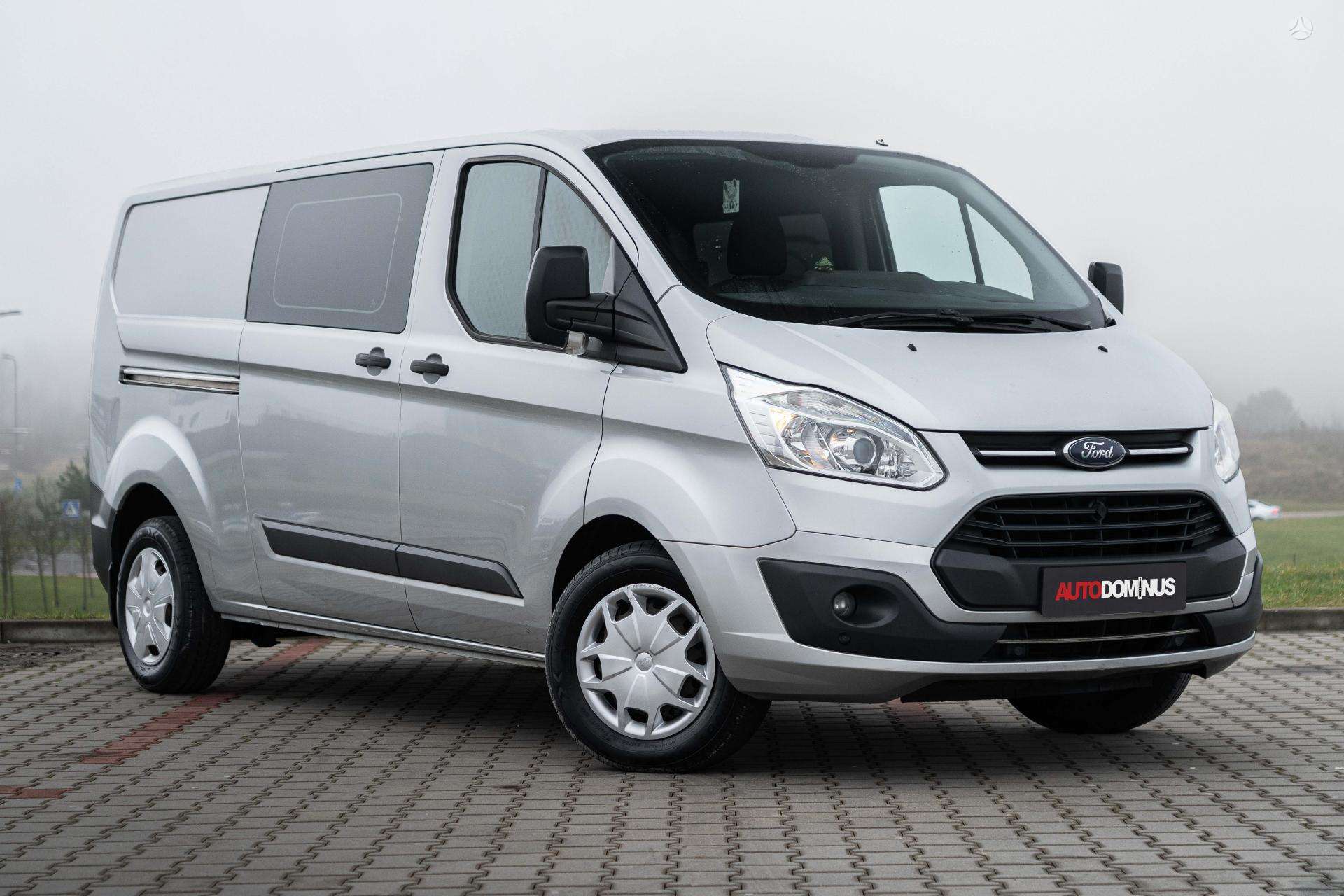 Ford Transit Custom.