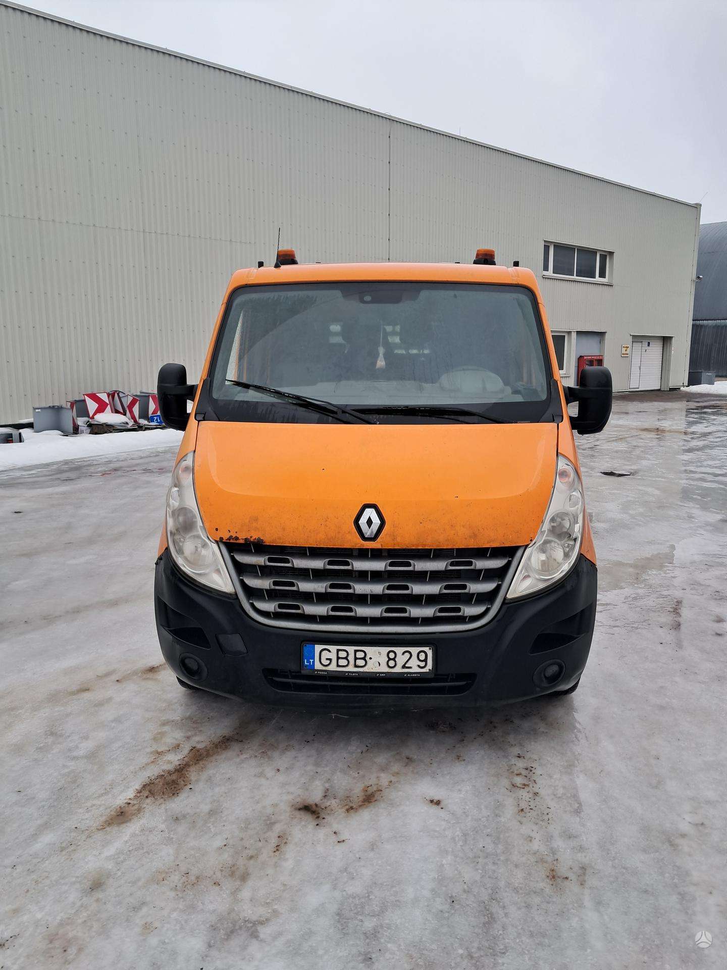 Renault Master.