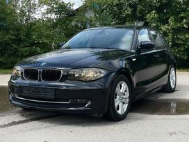 BMW 118.