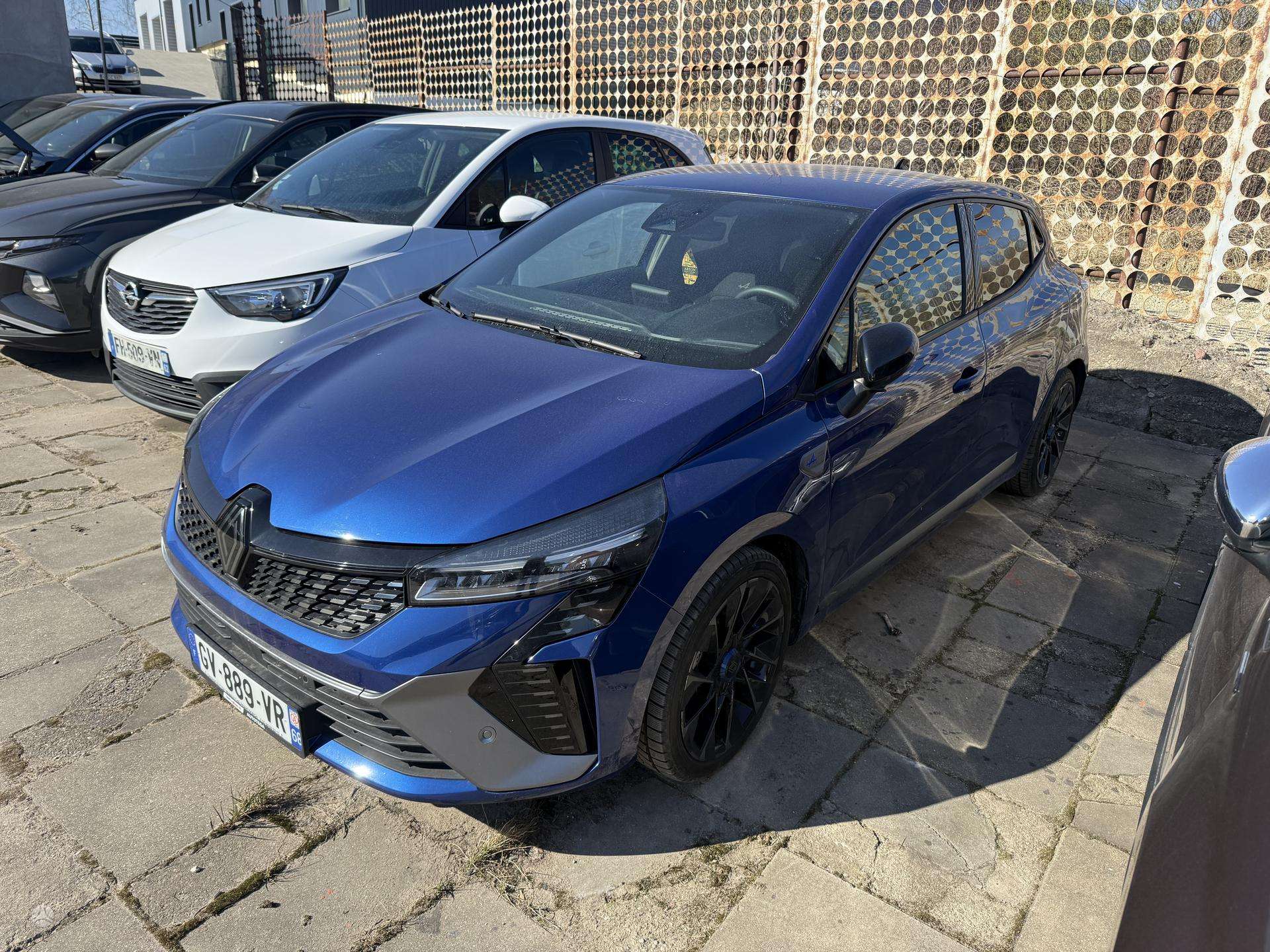 Renault Clio.