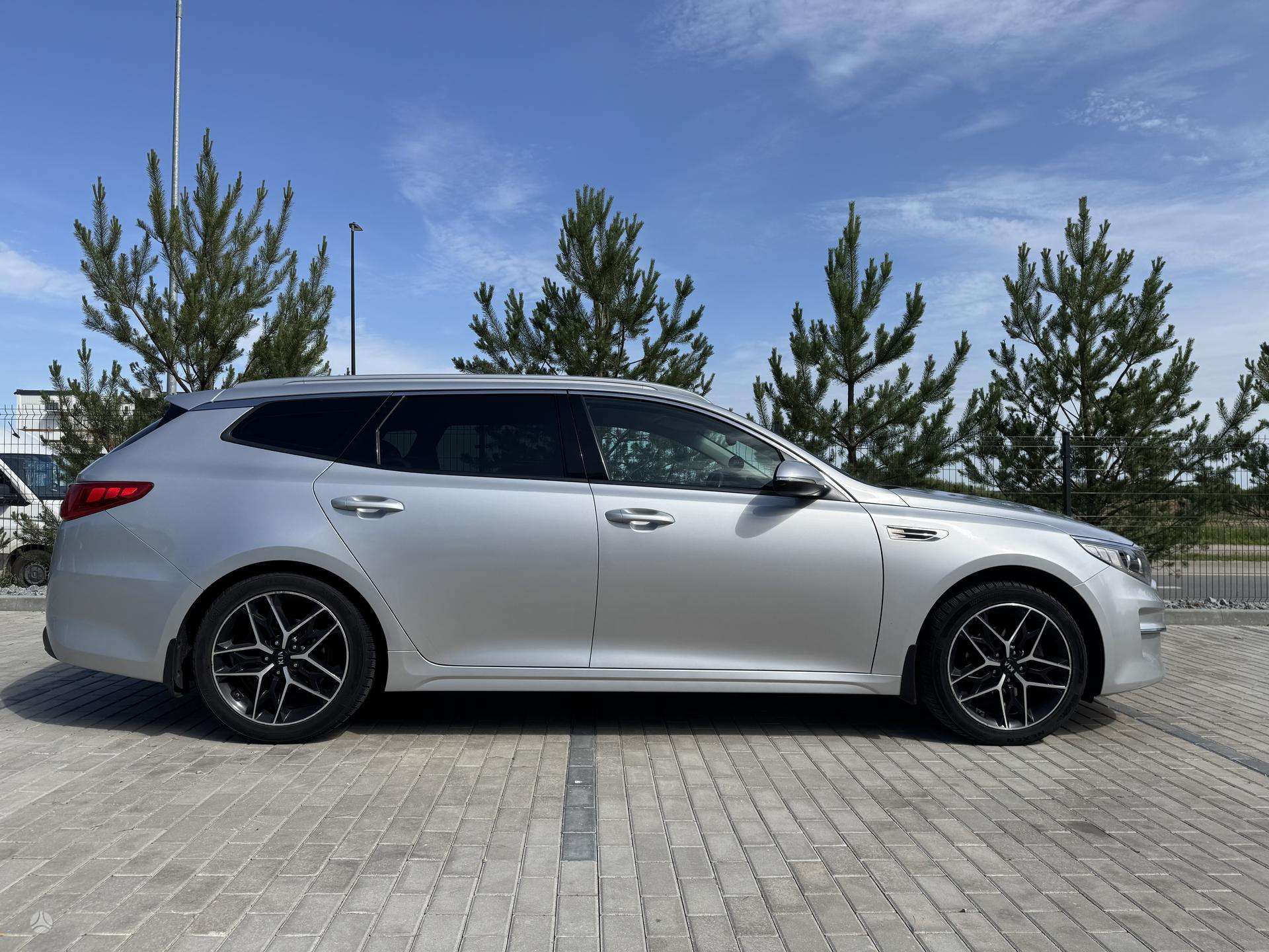 Kia Optima.