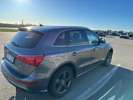 Audi Q5.