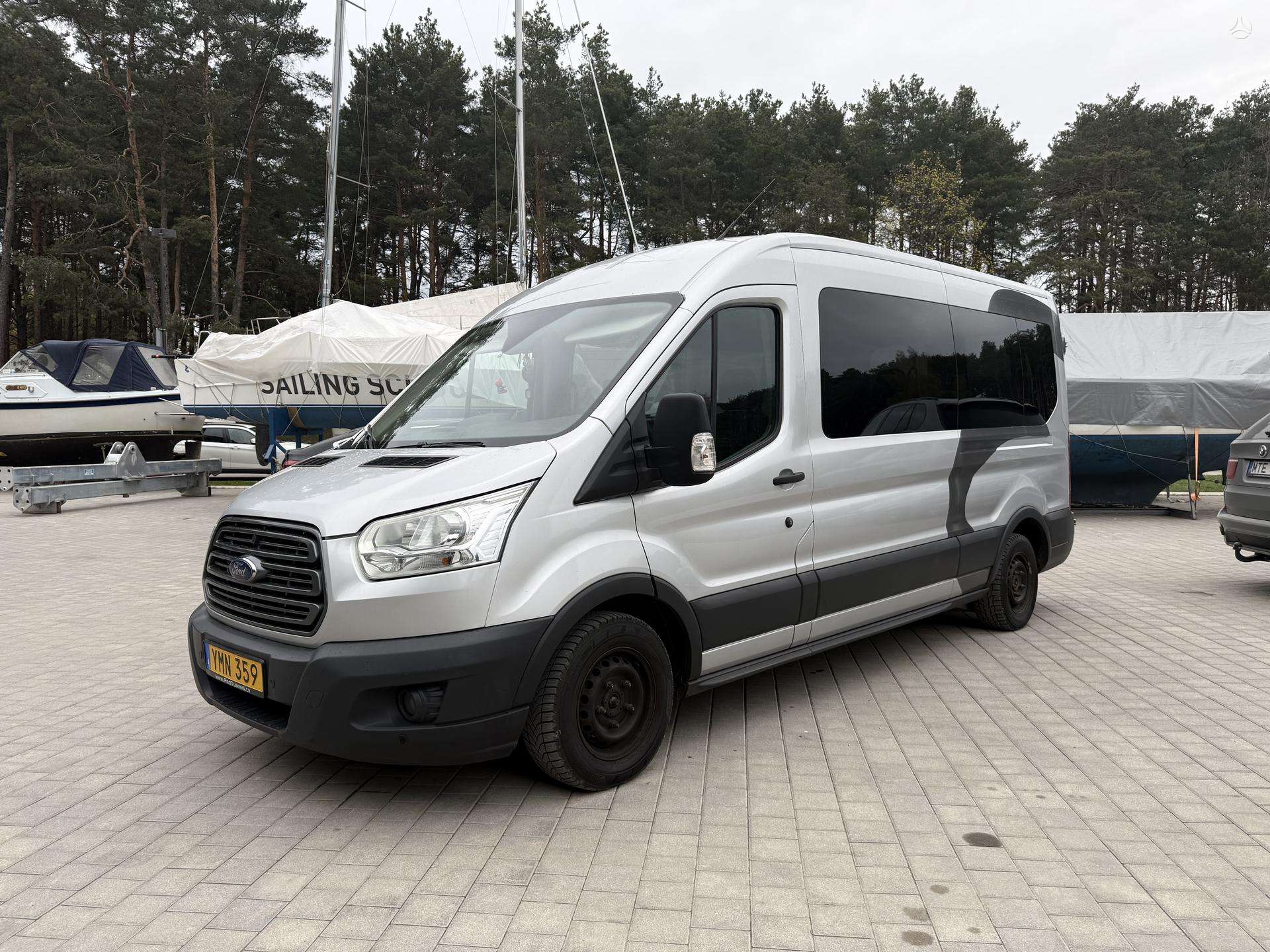 Ford Transit.