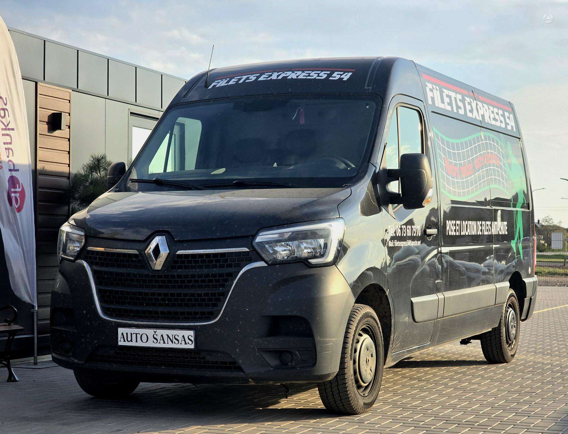 Renault Master.