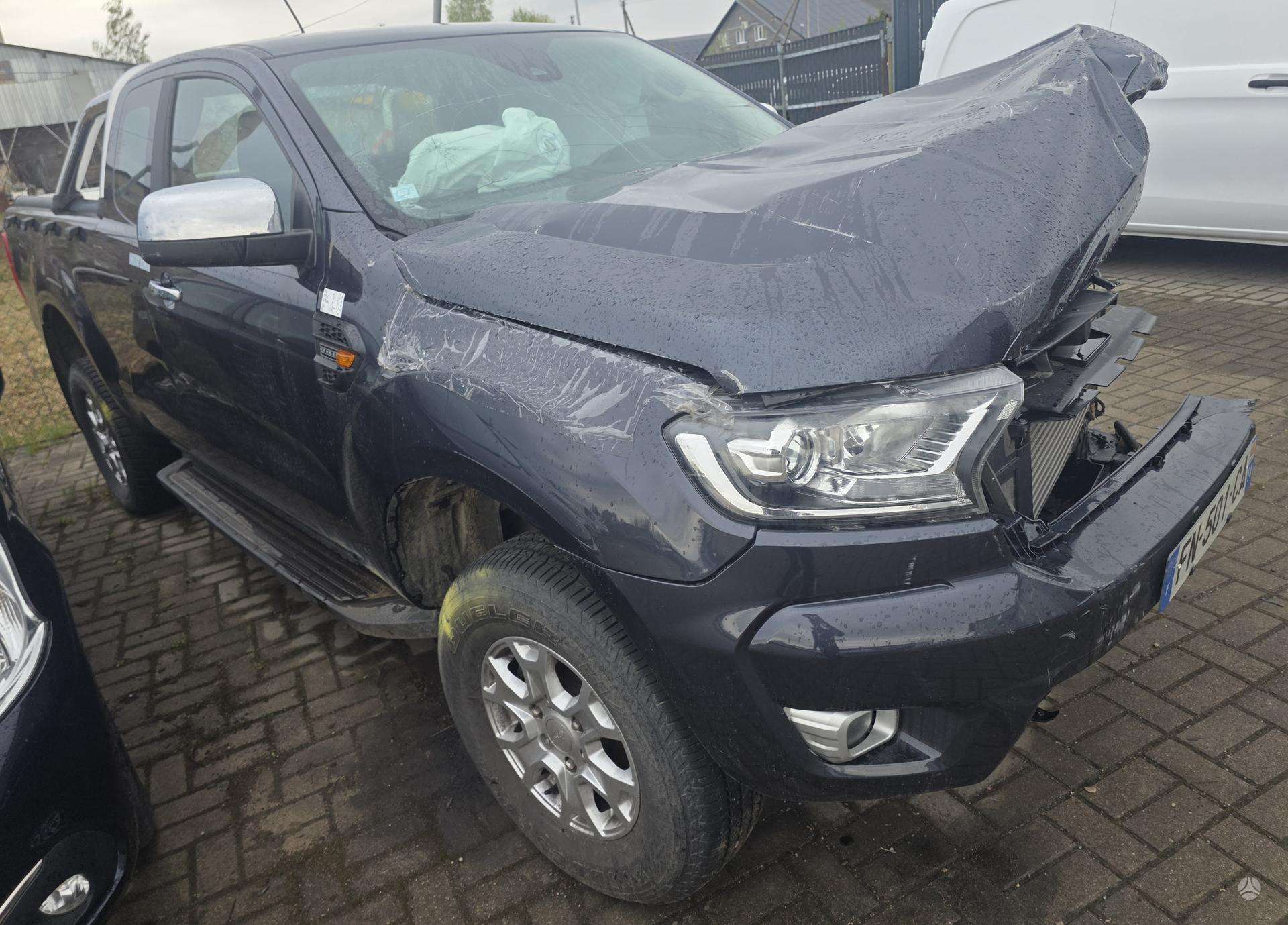 Ford Ranger.