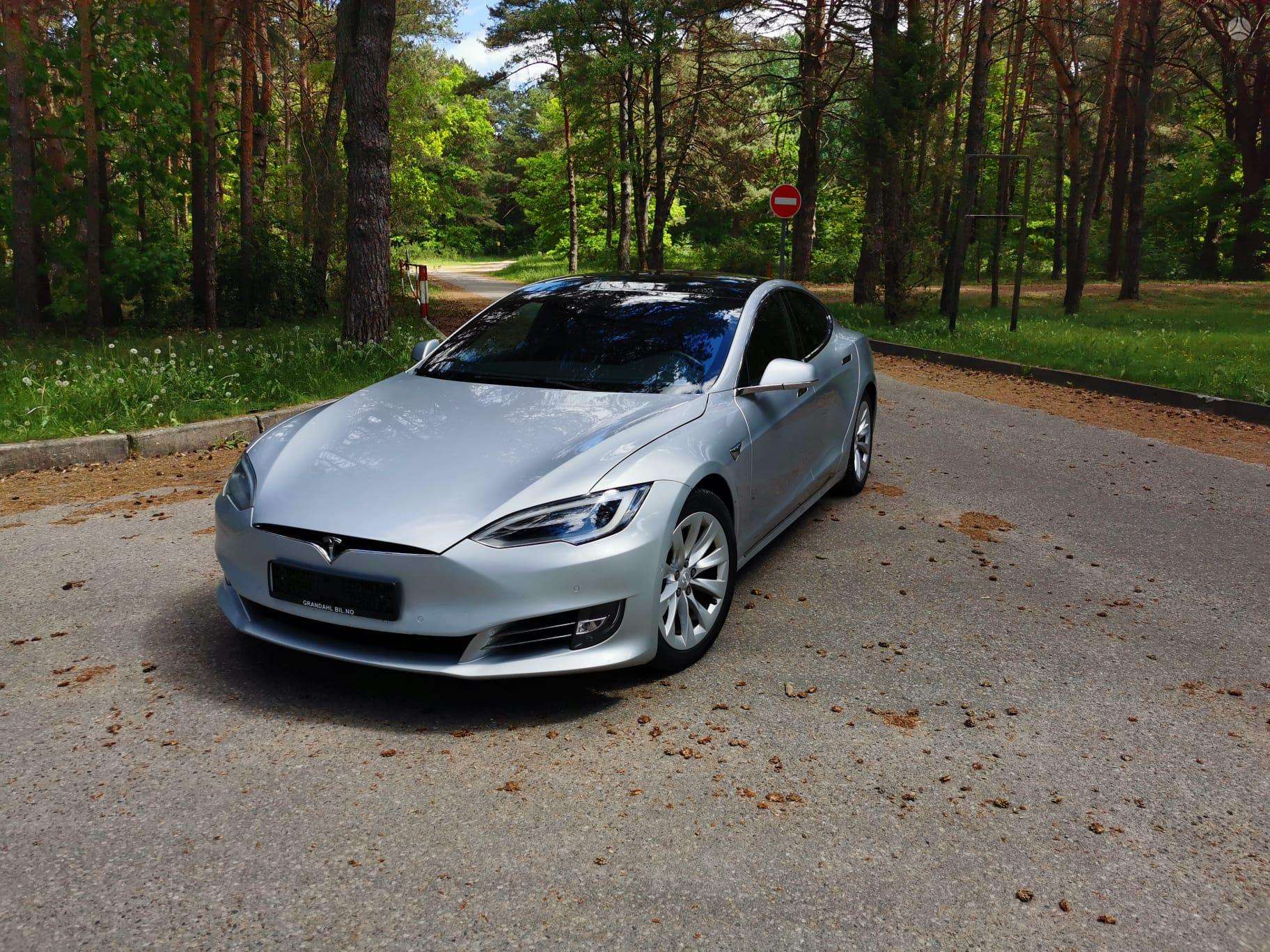 Tesla Model S