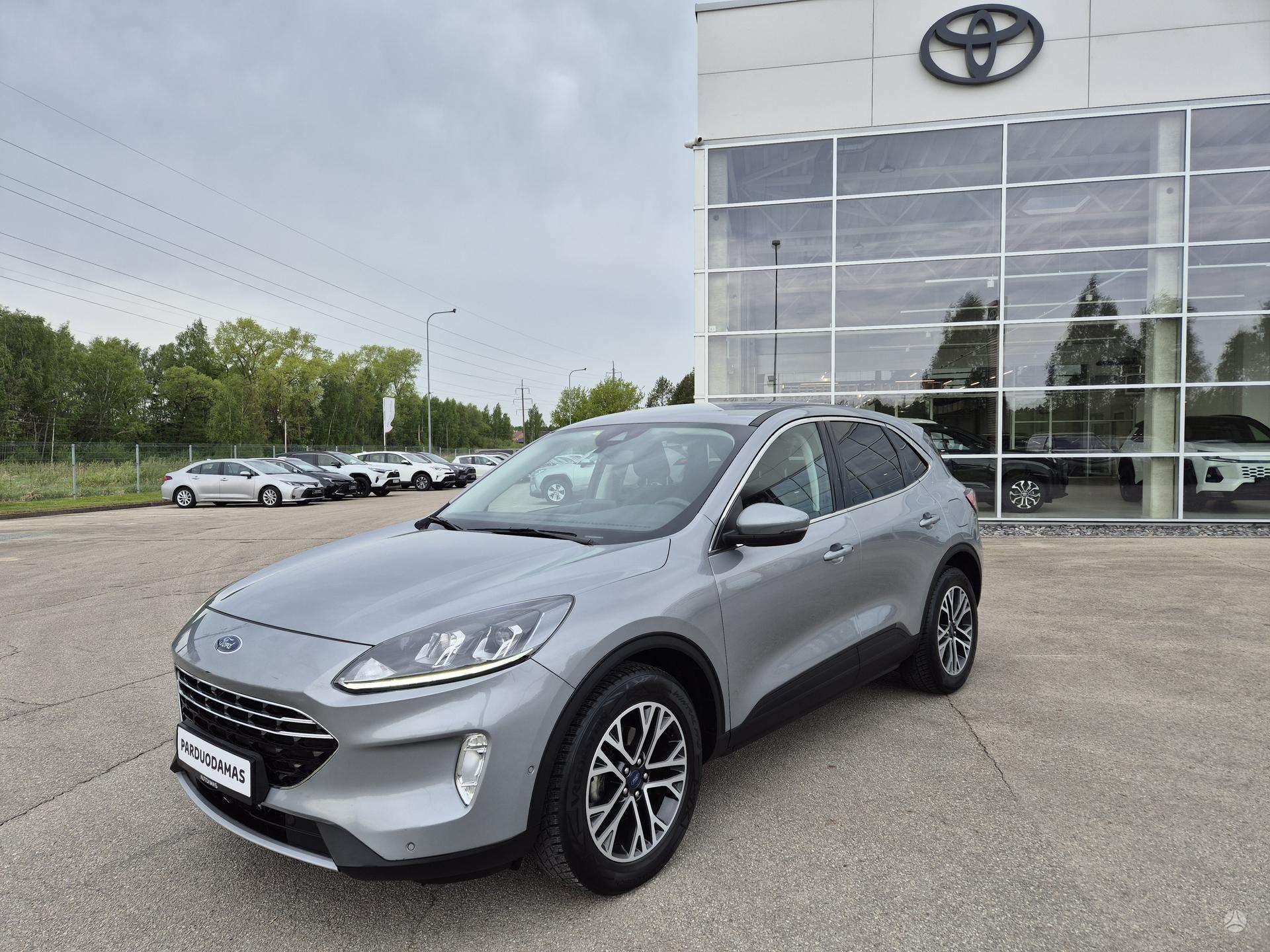 Ford Kuga.