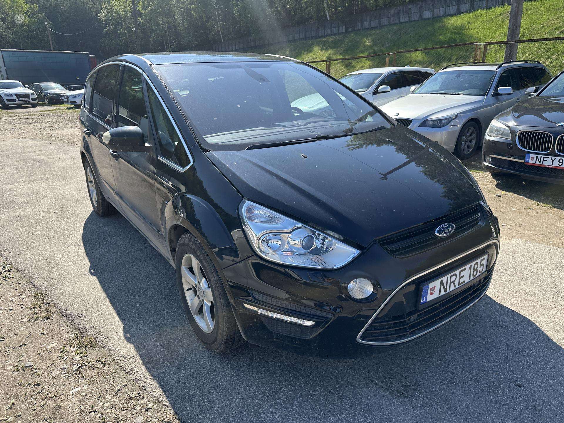 Ford S-MAX.