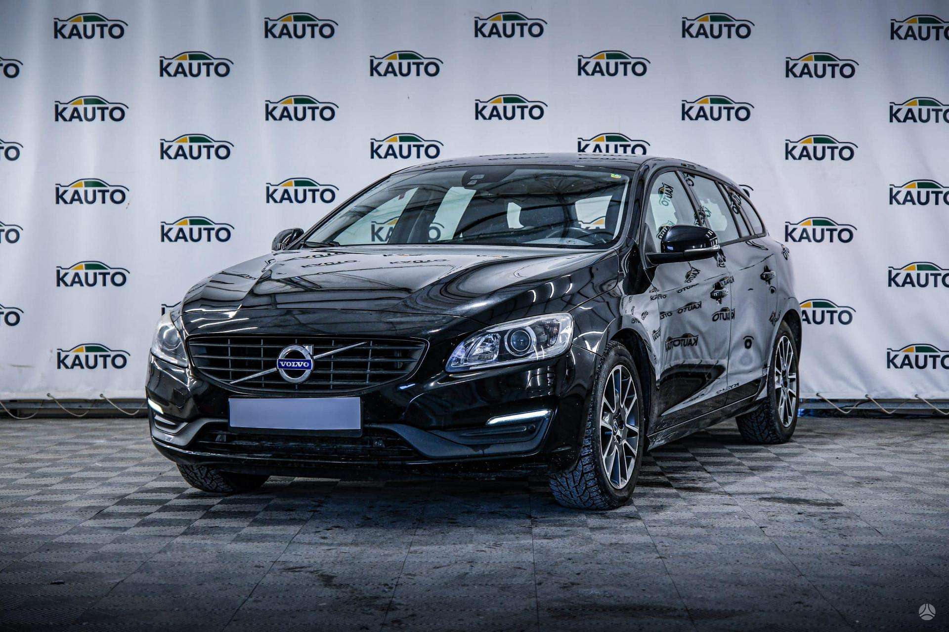 Volvo V60.