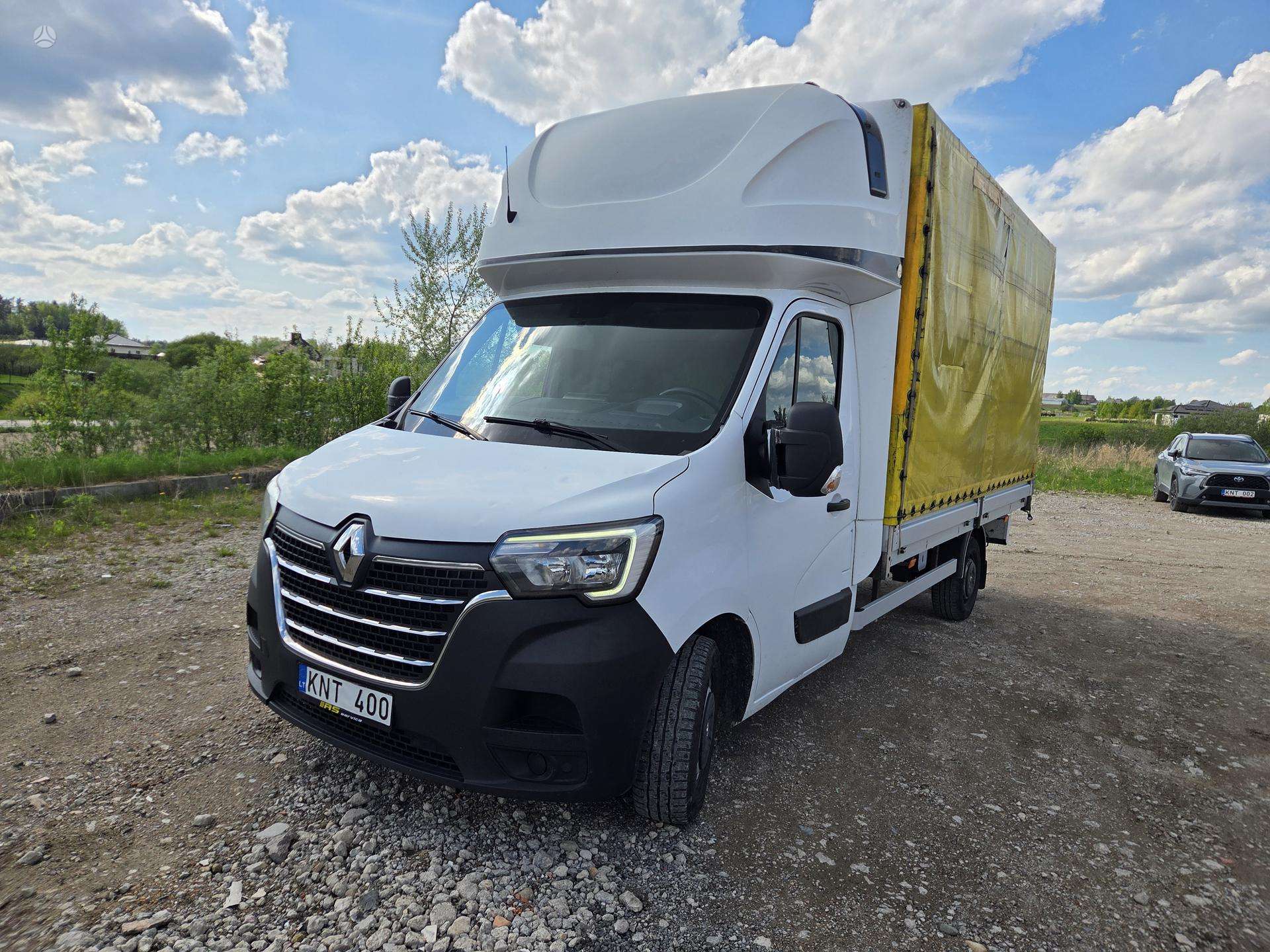 Renault Master.