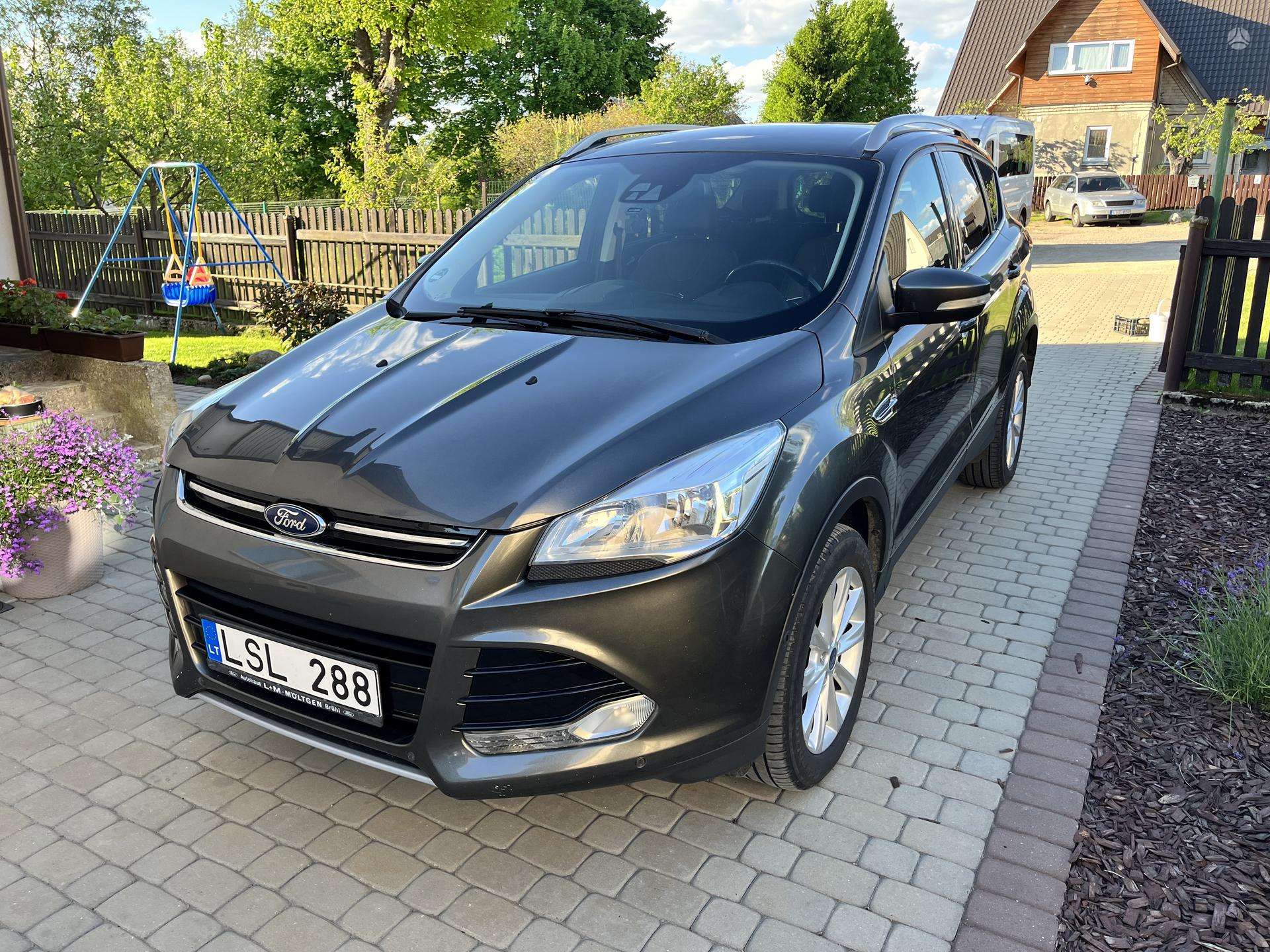 Ford Kuga.