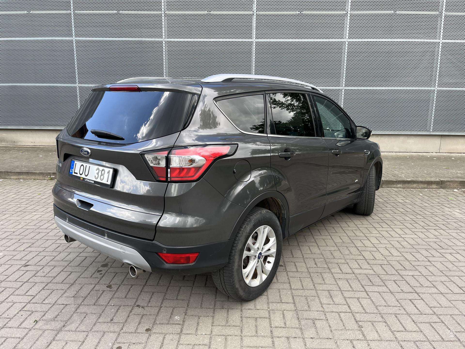 Ford Kuga.