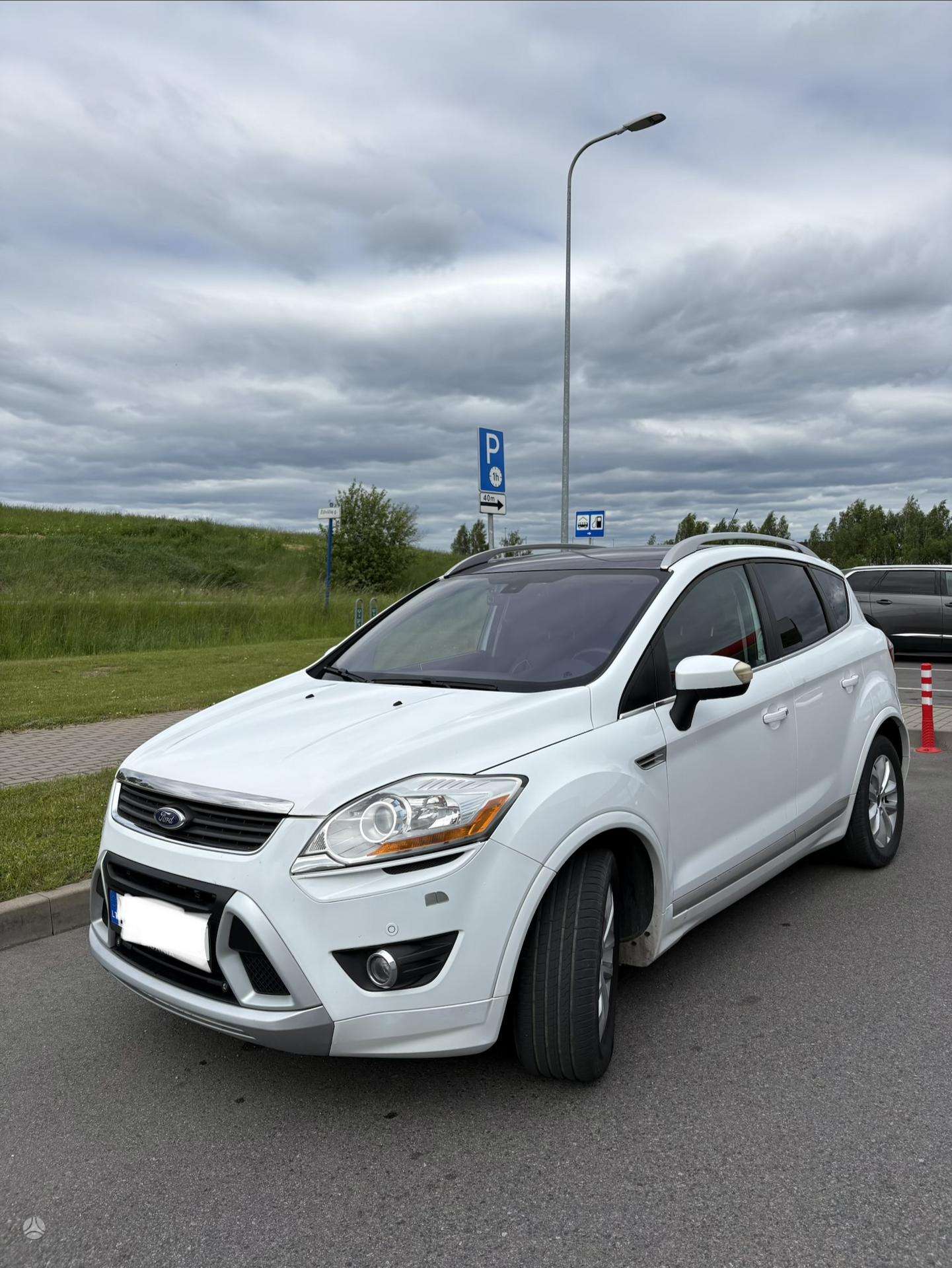 Ford Kuga.