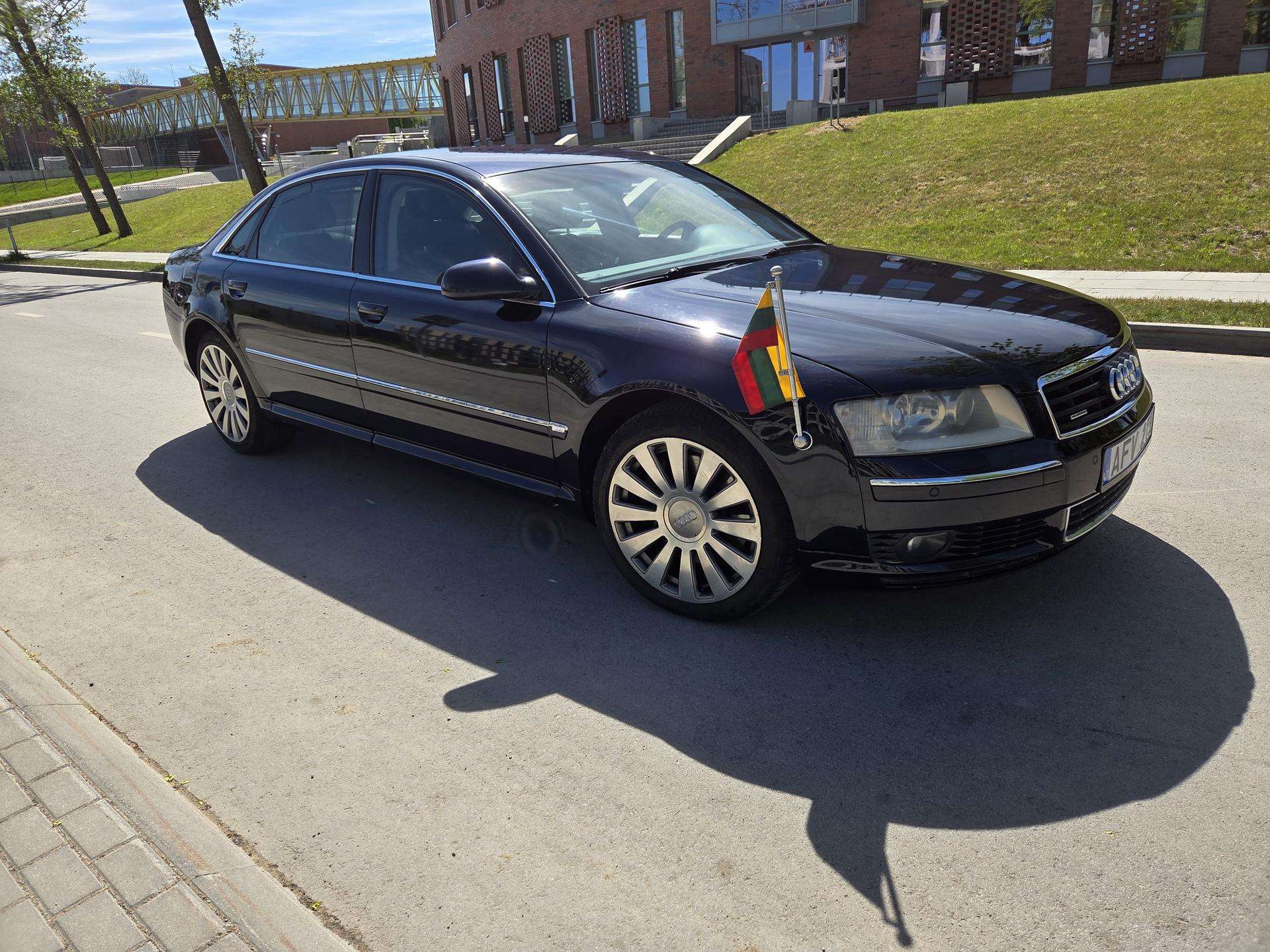 Audi A8