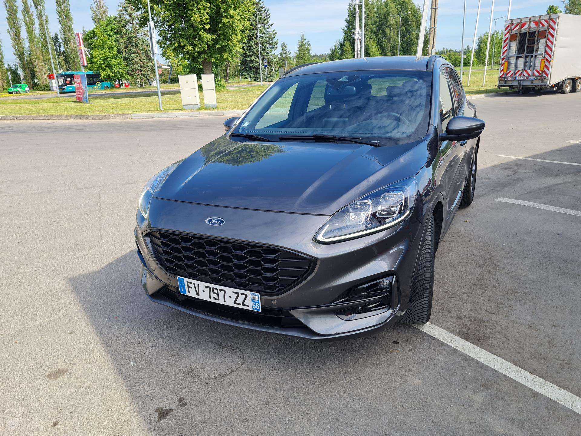 Ford Kuga.