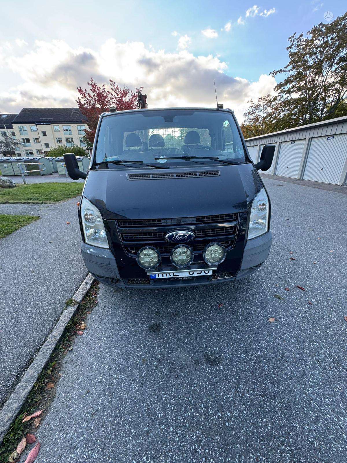 Ford Transit.
