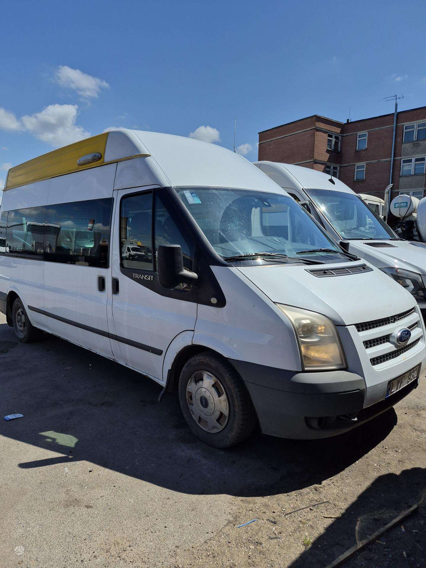Ford Transit.