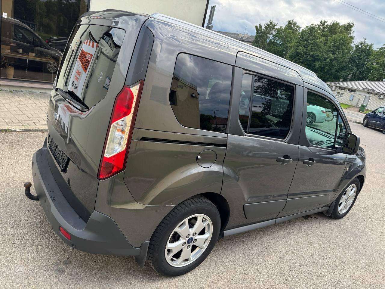 Ford Tourneo Connect.