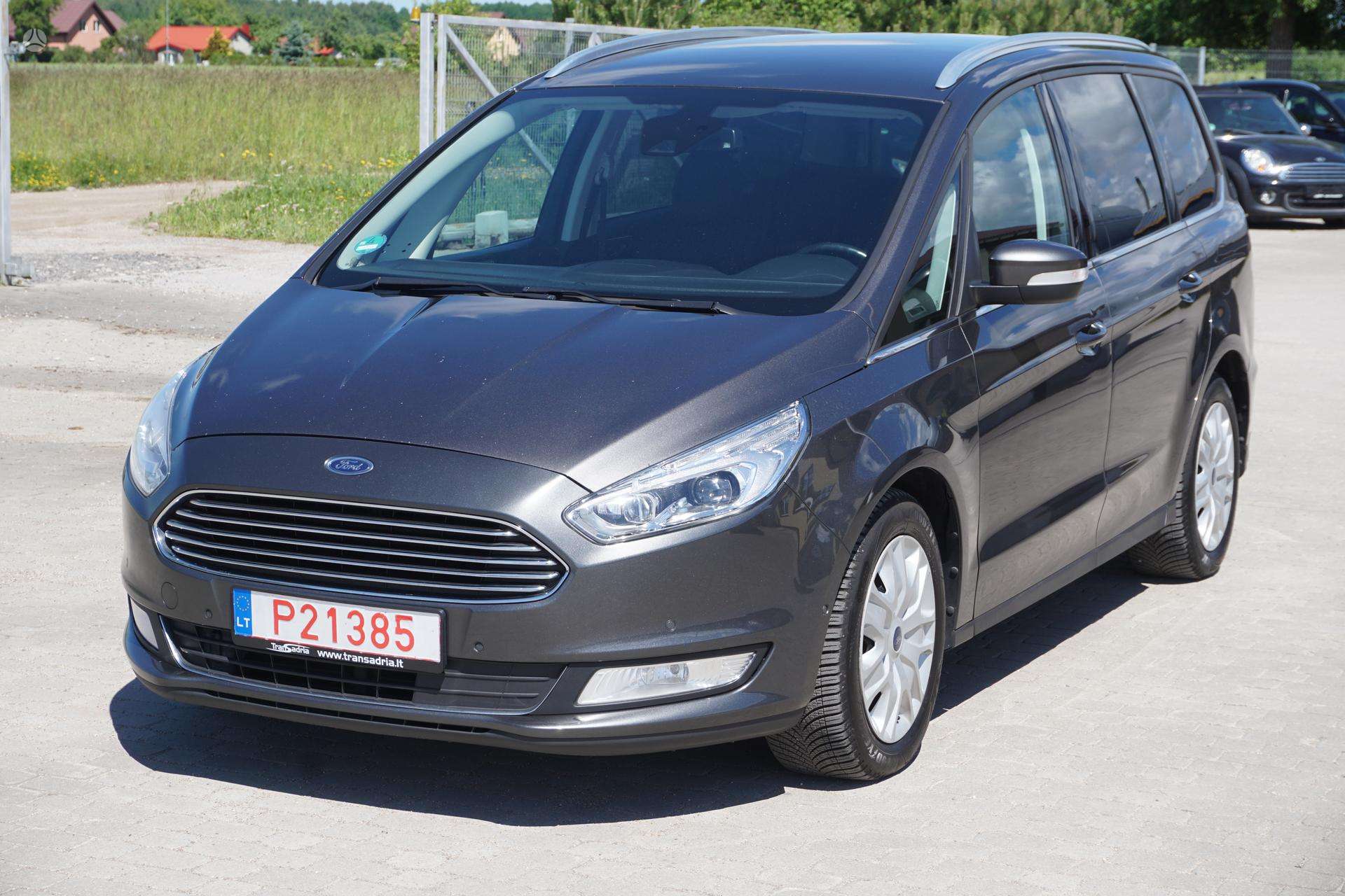 Ford Galaxy.