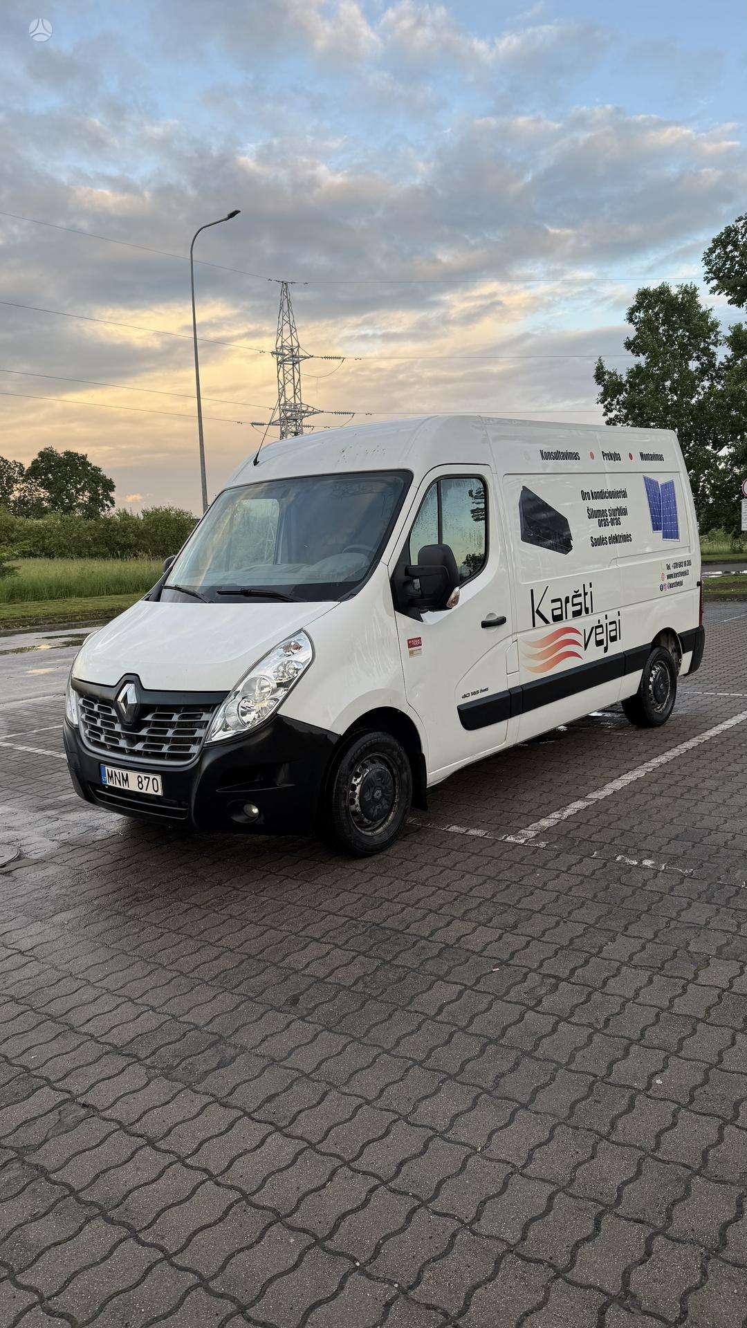 Renault Master.