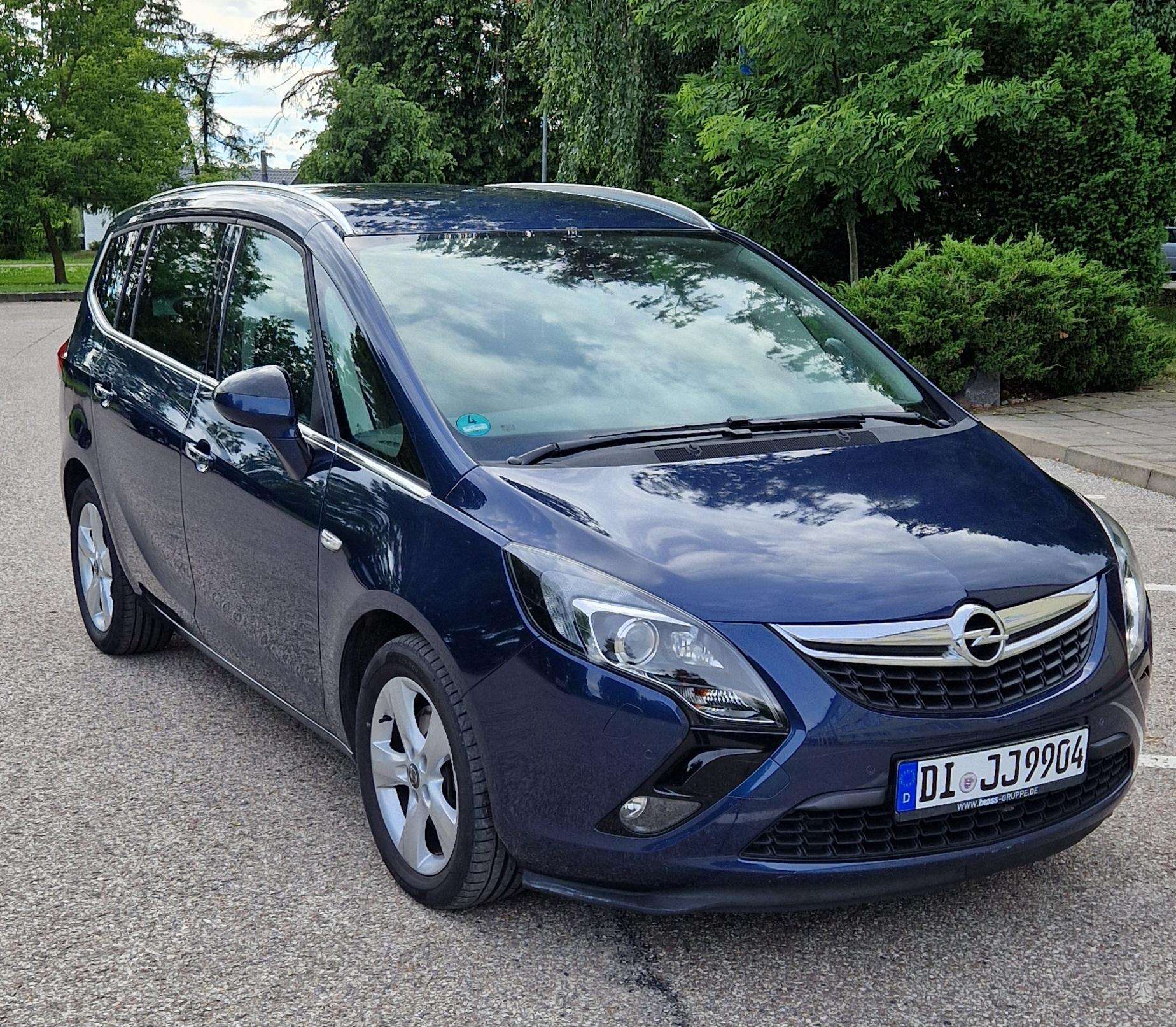Opel Zafira Tourer