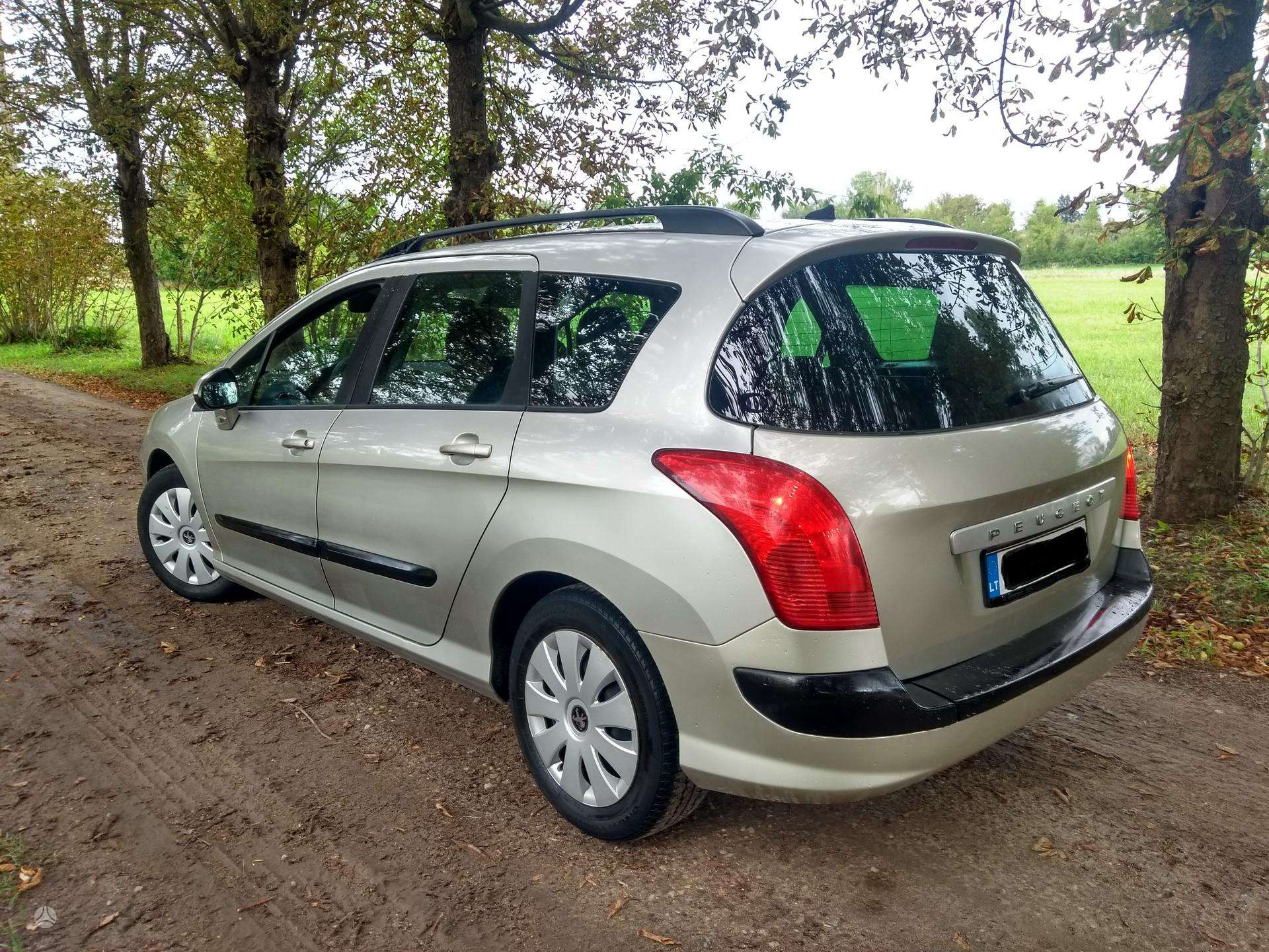Peugeot 308.