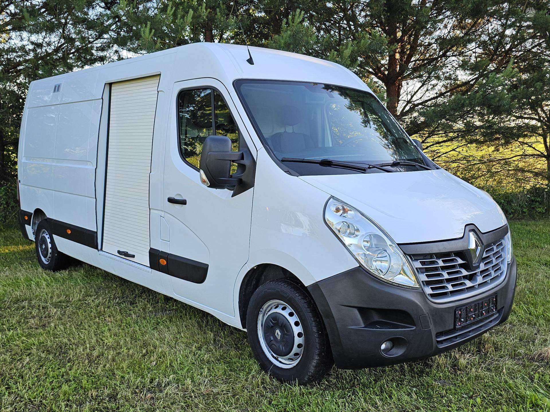 Renault Master.