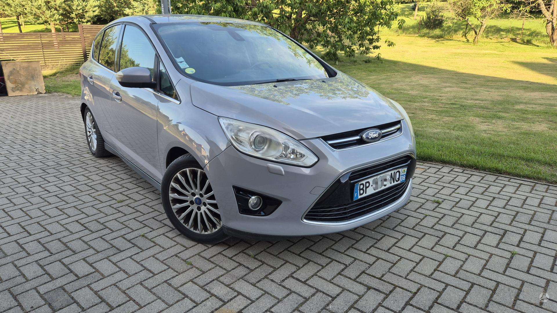 Ford C-MAX.