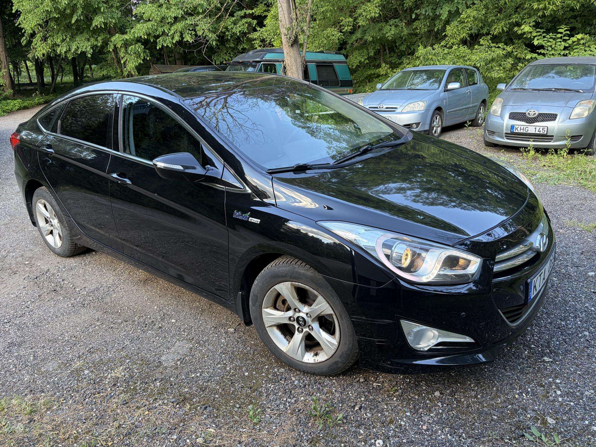 Hyundai i40.