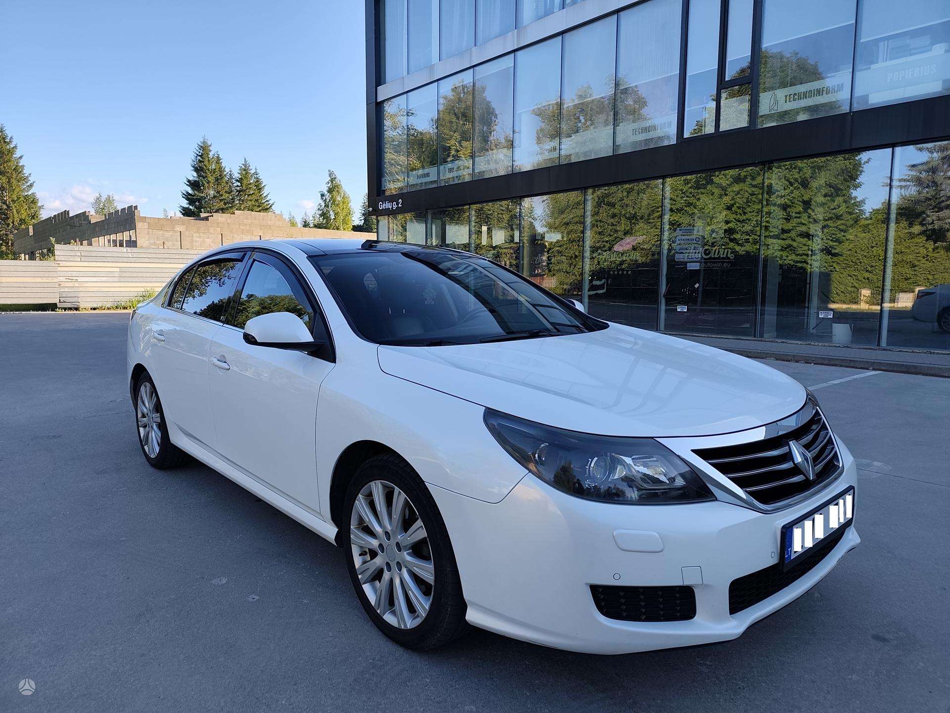 Renault Latitude.