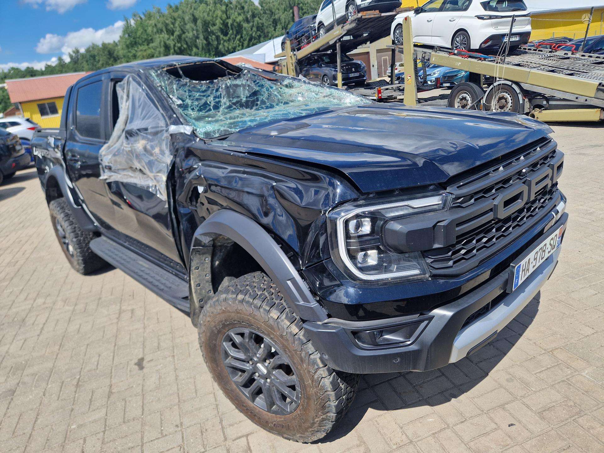 Ford Ranger.