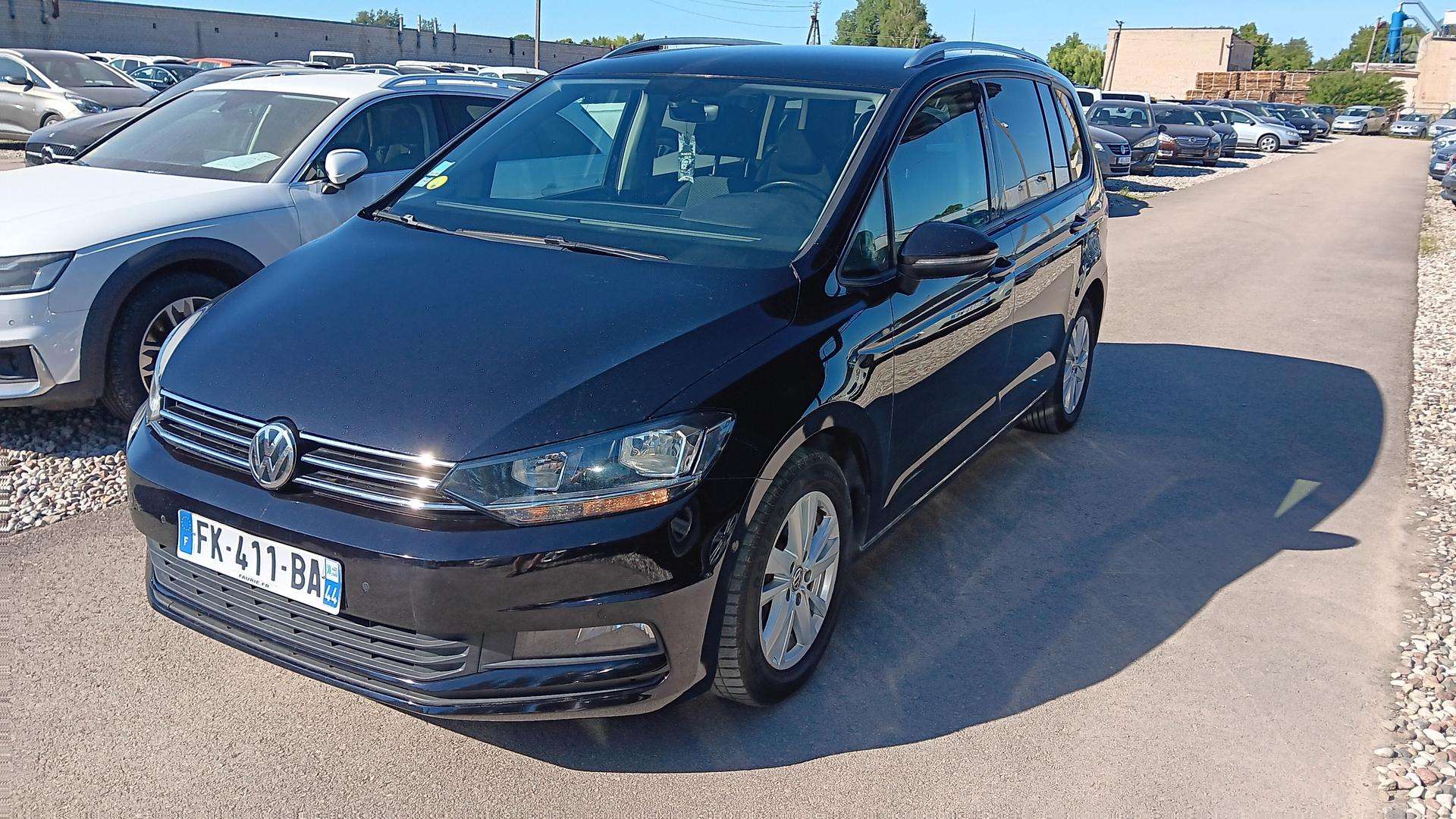 Volkswagen Touran.